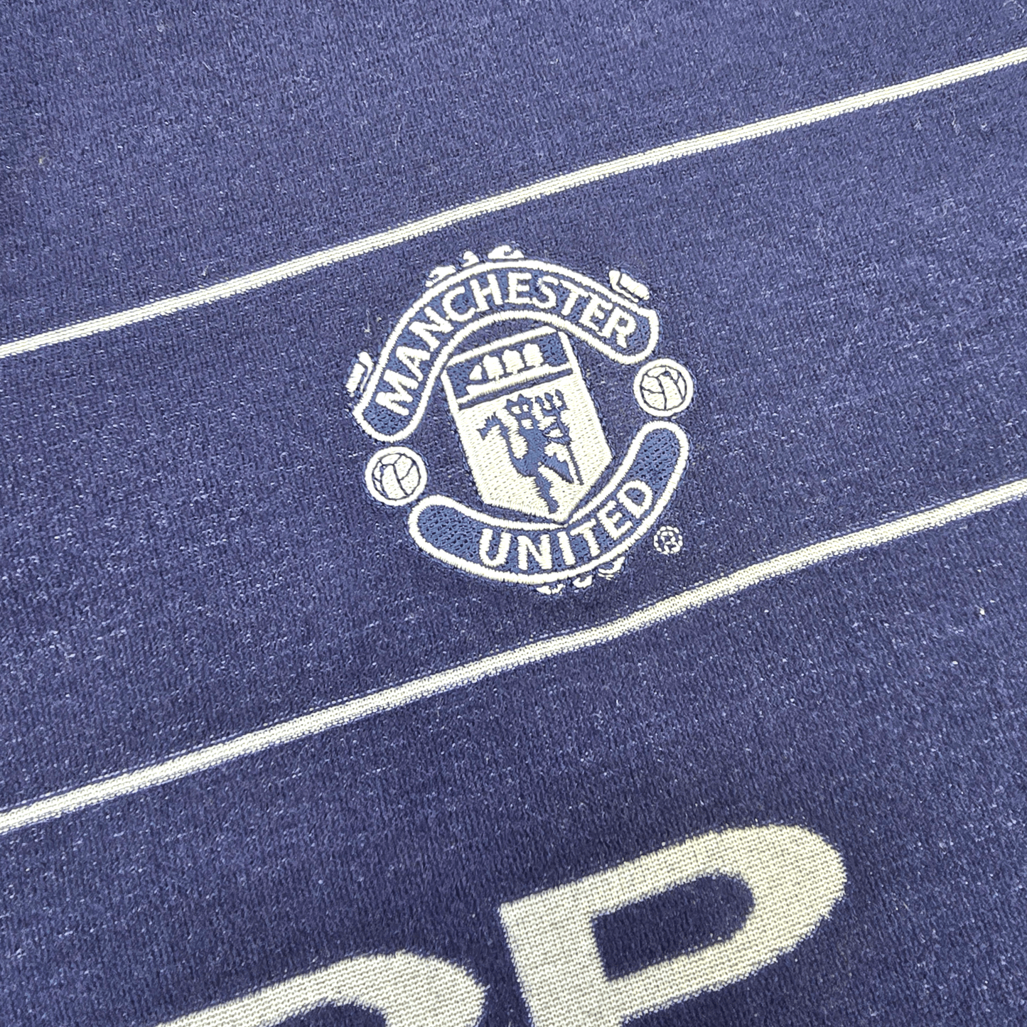 1999/00 Manchester United Away Football Shirt (L) Umbro