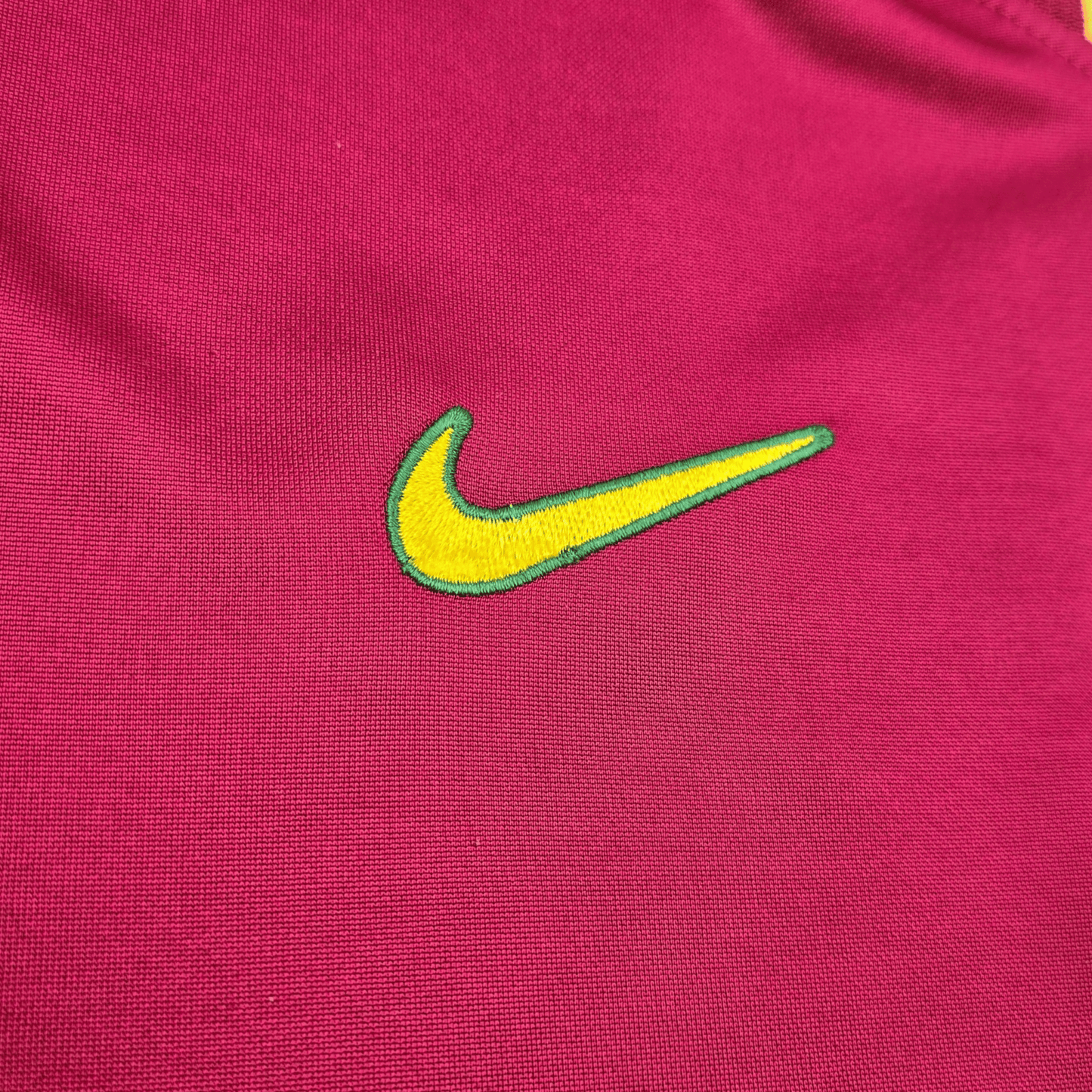 1999/00 Portugal Home Football Shirt (XL) Nike #7 Figo