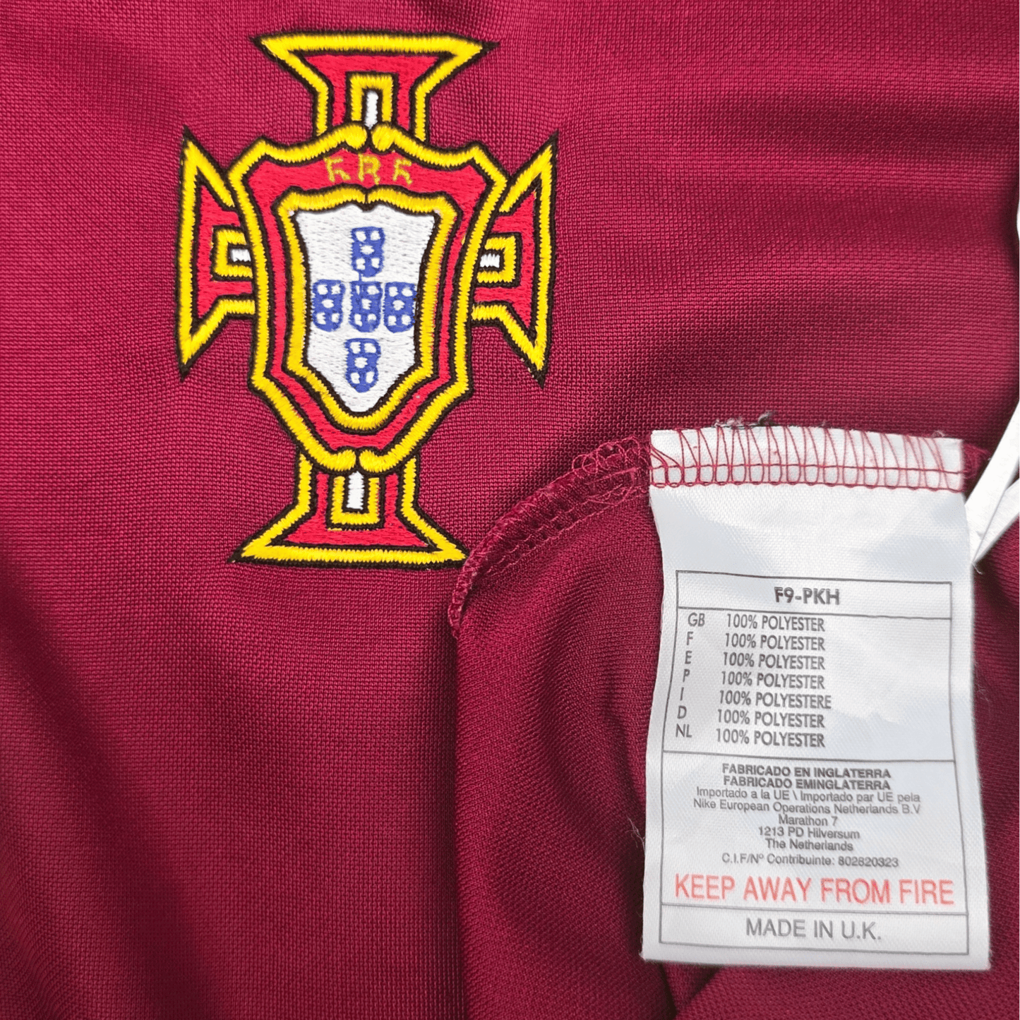 1999/00 Portugal Home Football Shirt (XL) Nike #7 Figo