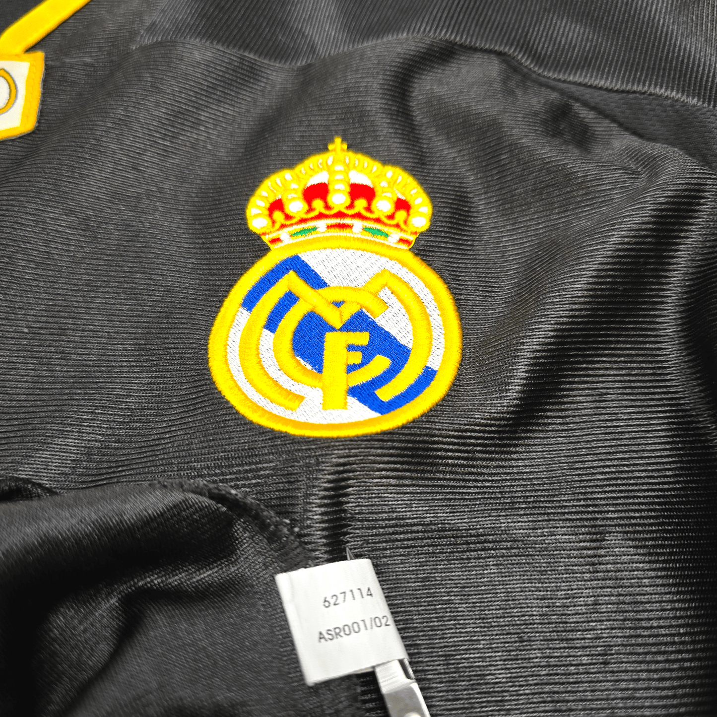 1999/00 Real Madrid Away Football Shirt (S) Adidas