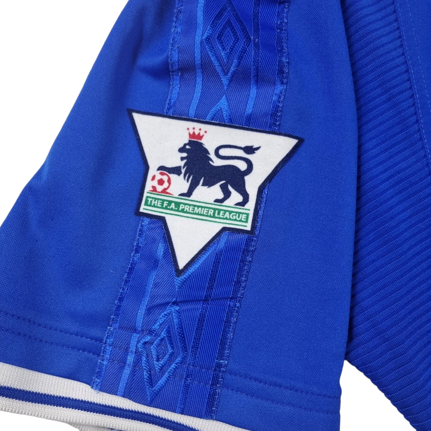 1999/2000 Chelsea Home Football Shirt (XL) Umbro #25 Zola
