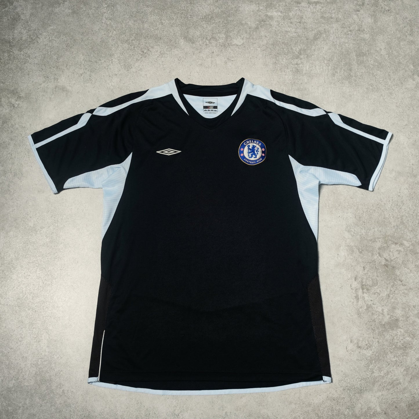 2005/06 Chelsea Training Shirt Umbro (L)
