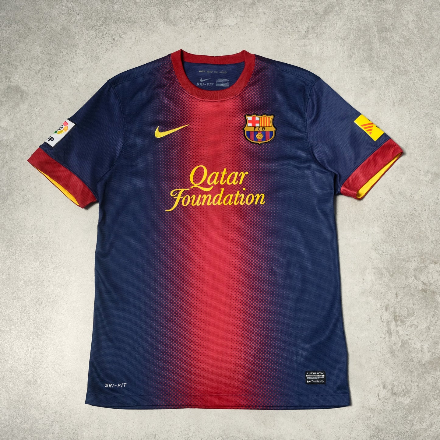 2012/13 Barcelona Home Shirt Nike Iniesta (M)