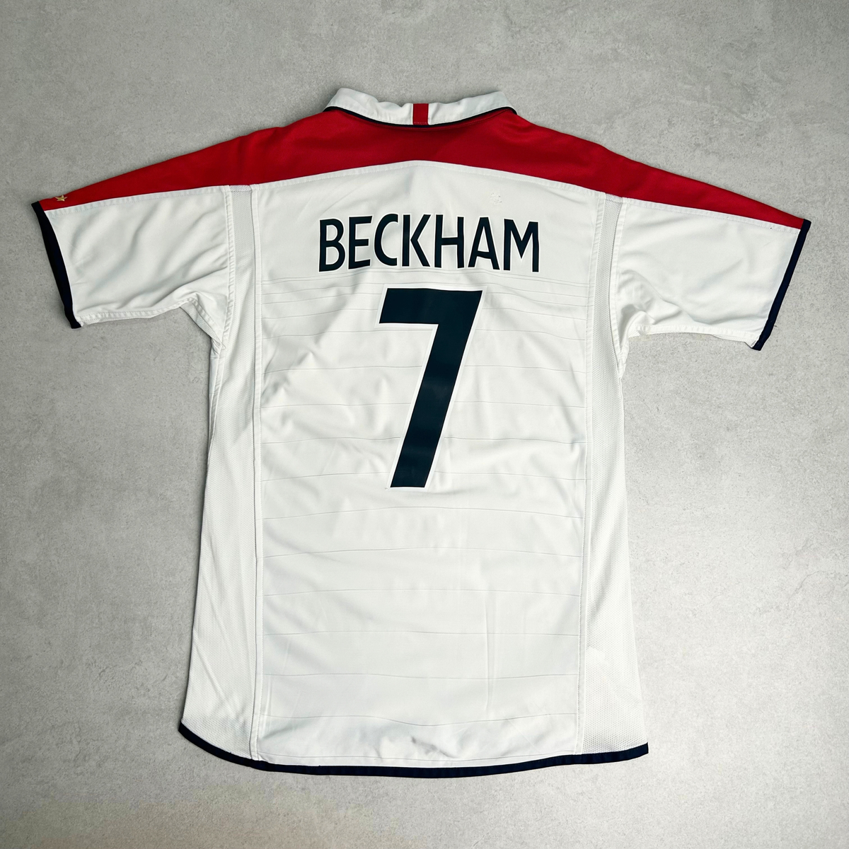 2003/05 England Home Shirt Umbro Beckham (M/L)