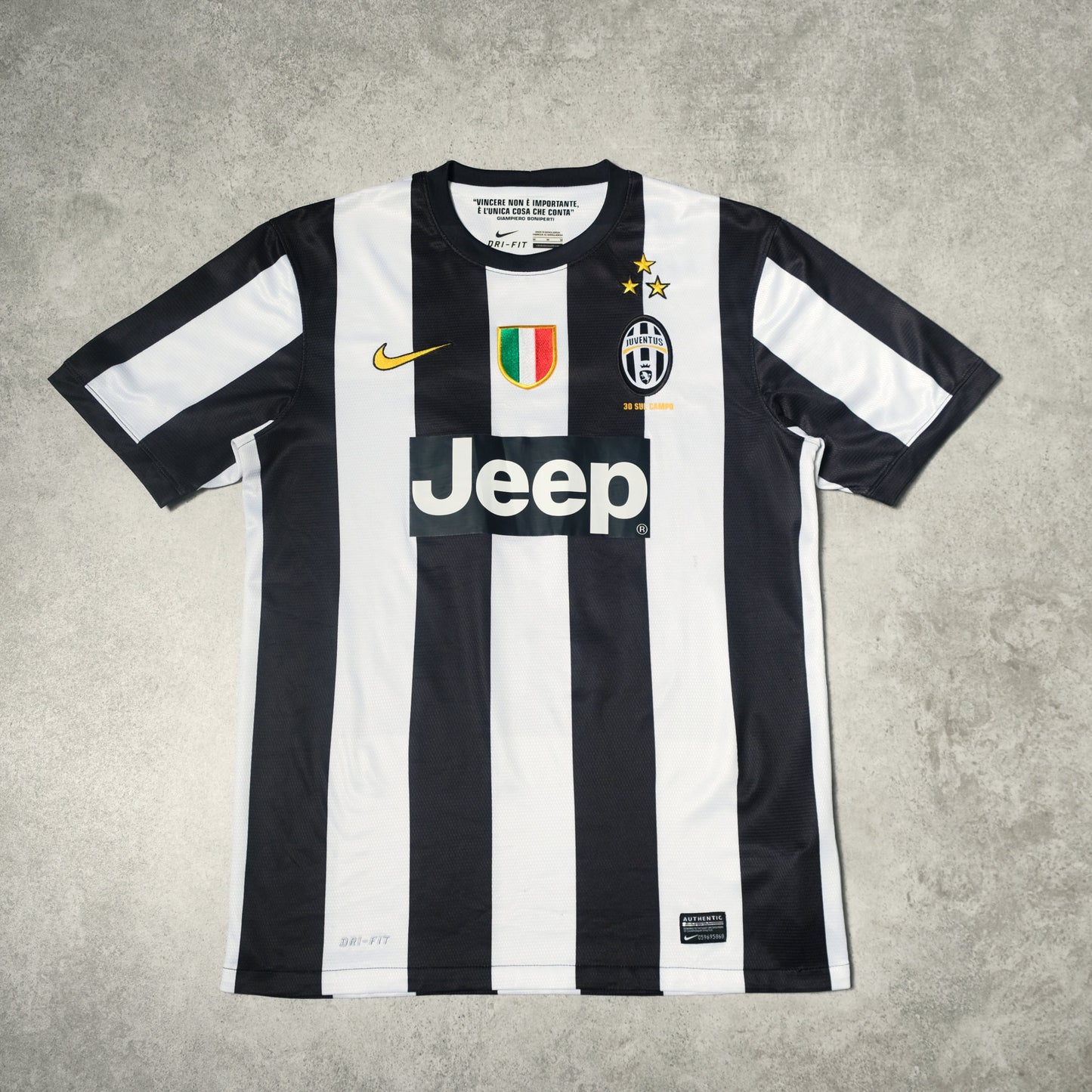 2012/13 Juventus Home Shirt Nike Pirlo (M/L)
