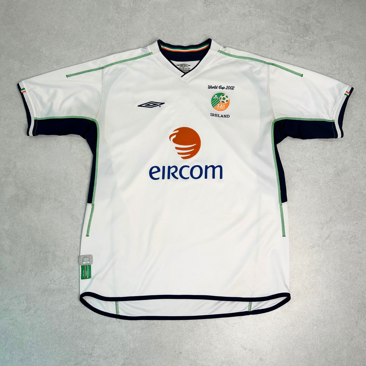 2002/03 Ireland Away Shirt Umbro (M/L)