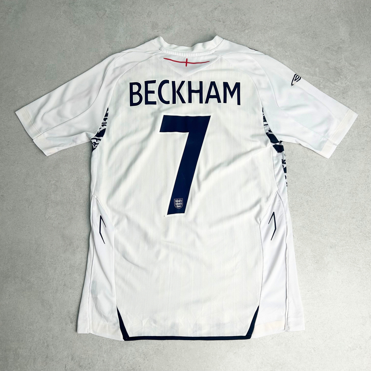 2007/09 England Home Shirt Umbro Beckham (S)