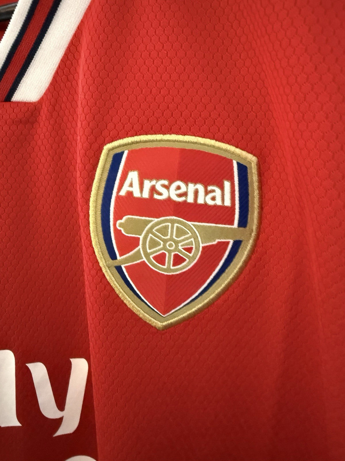 Arsenal Saka #77 2019/20 Medium Home Shirt Adidas BNWT EH5637