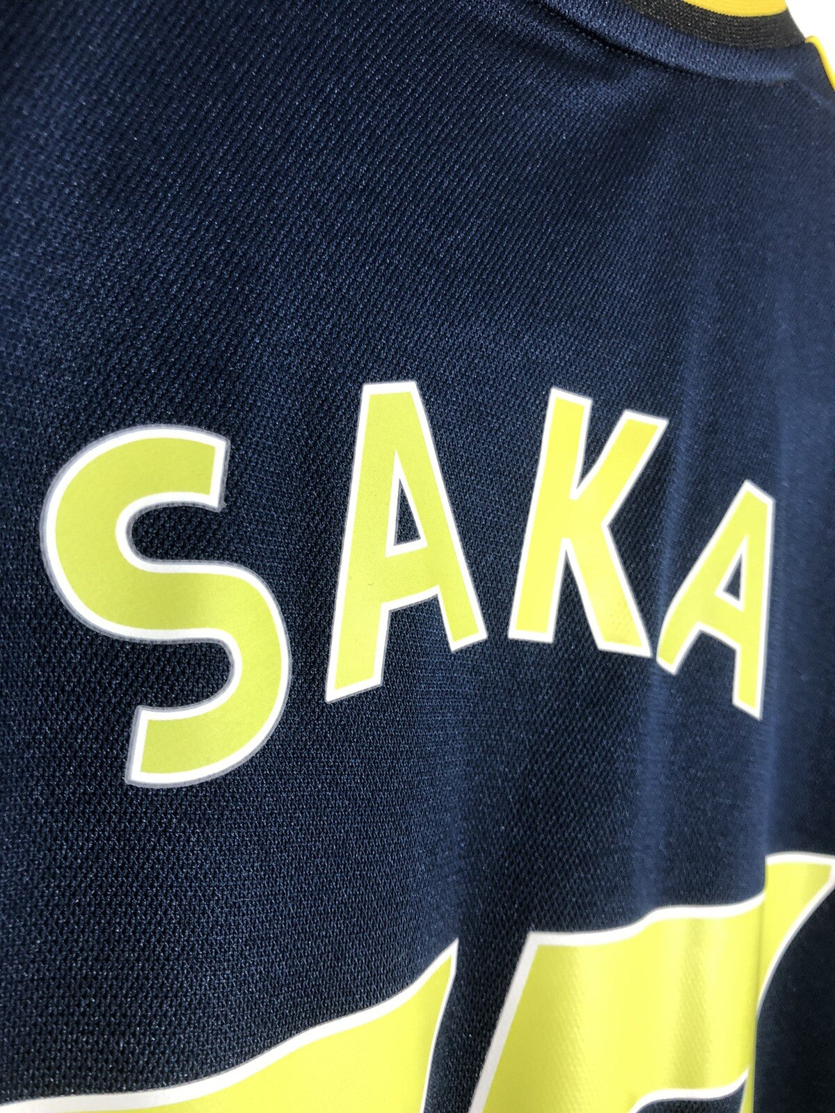 Arsenal Saka #77 2019/20 Small 3rd Shirt Excellent Condition FJ9322