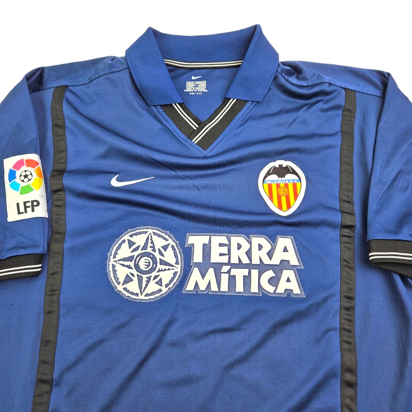 2000/01 Valencia Away Football Shirt (M) Nike #22Aimar