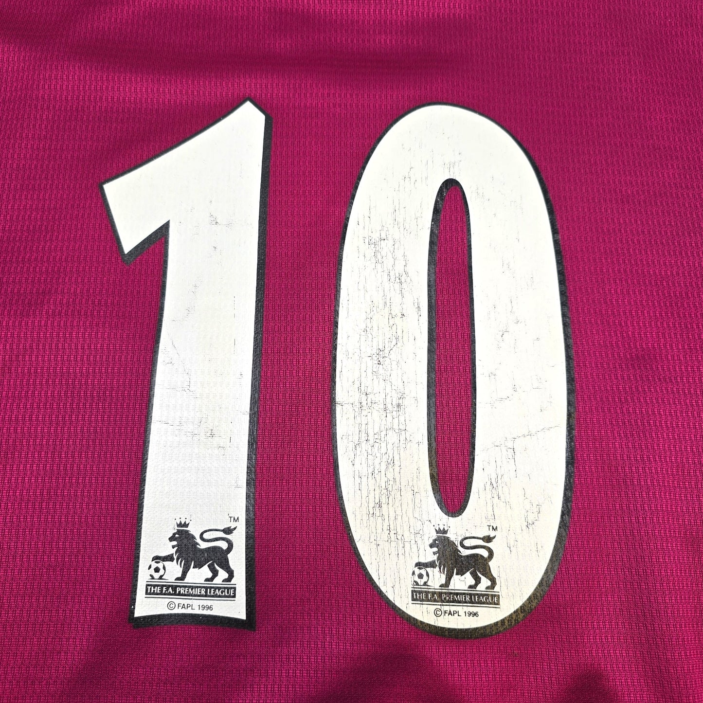 2000/02 Aston Villa Home Football Shirt (L) Diadora #10