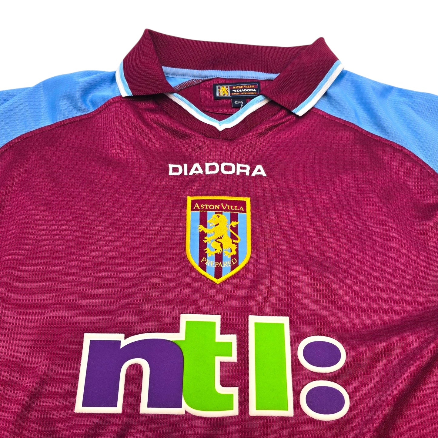 2000/02 Aston Villa Home Football Shirt (L) Diadora #10