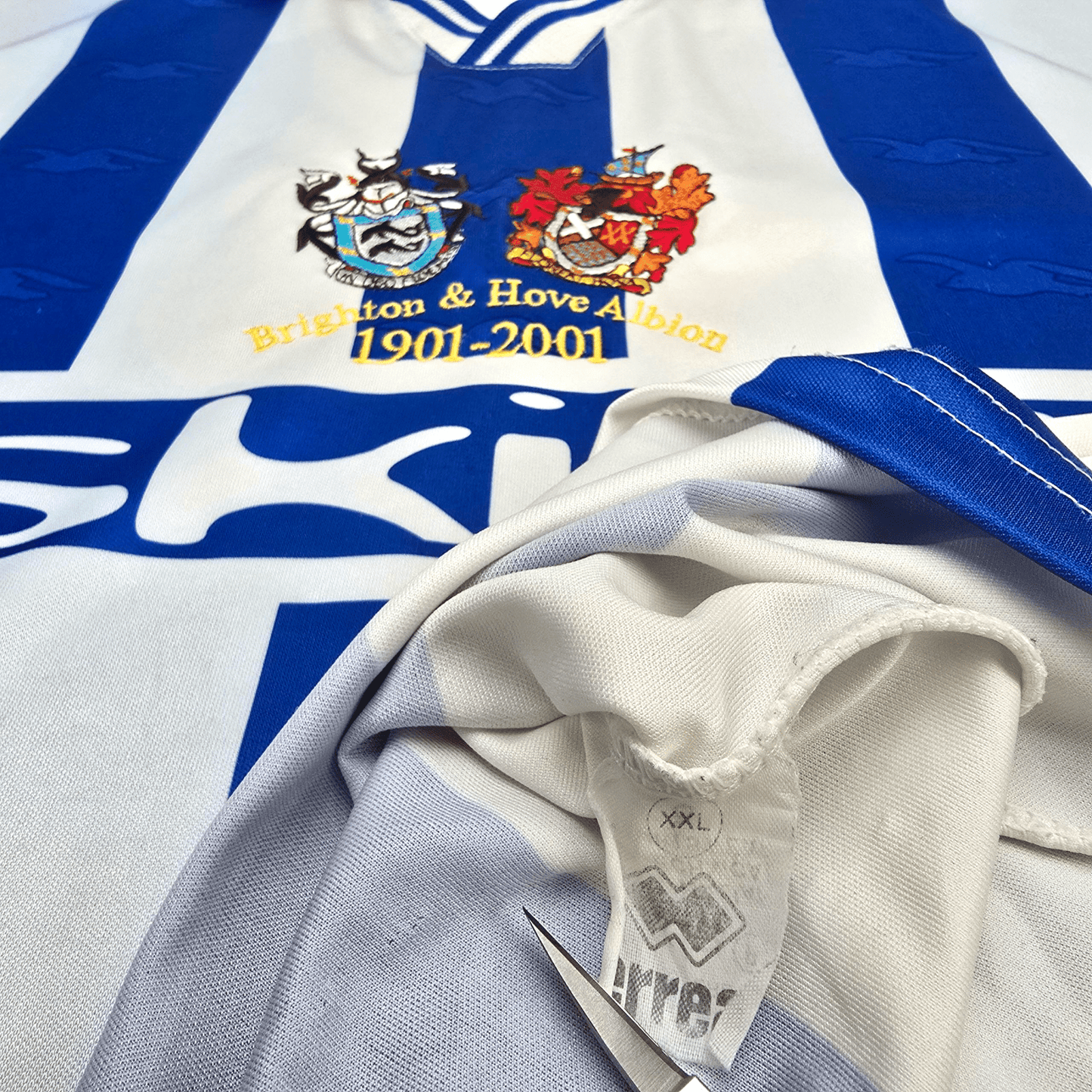 2000/02 Brighton Home Football Shirt (2XL) Errea