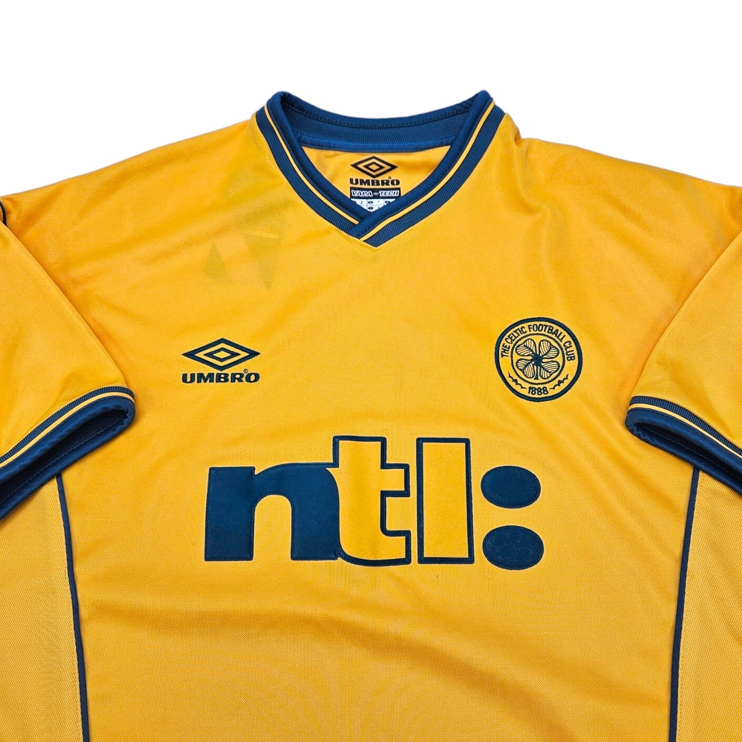2000/02 Celtic Away Football Shirt (M) Umbro