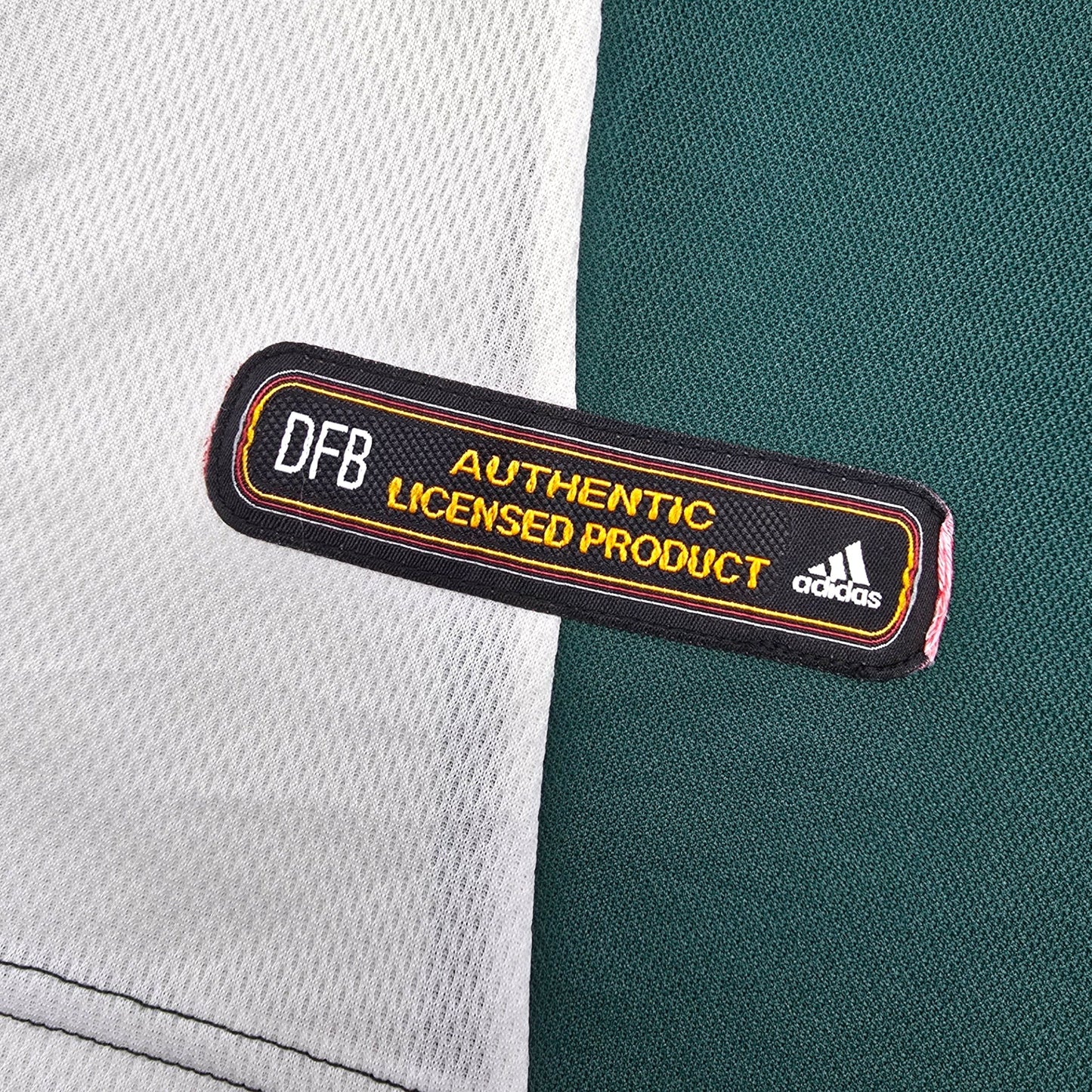 2000/02 Germany Away Football Shirt (M) Adidas #10 Matthaus