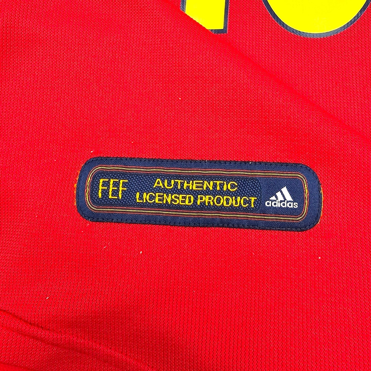 2000/02 Spain Home Football Shirt (M) Adidas #10 Raul