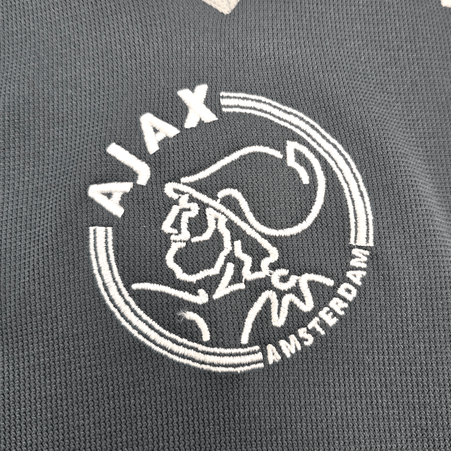 2001/02 Ajax Away Football Shirt (L) Adidas #9 Ibrahimovic