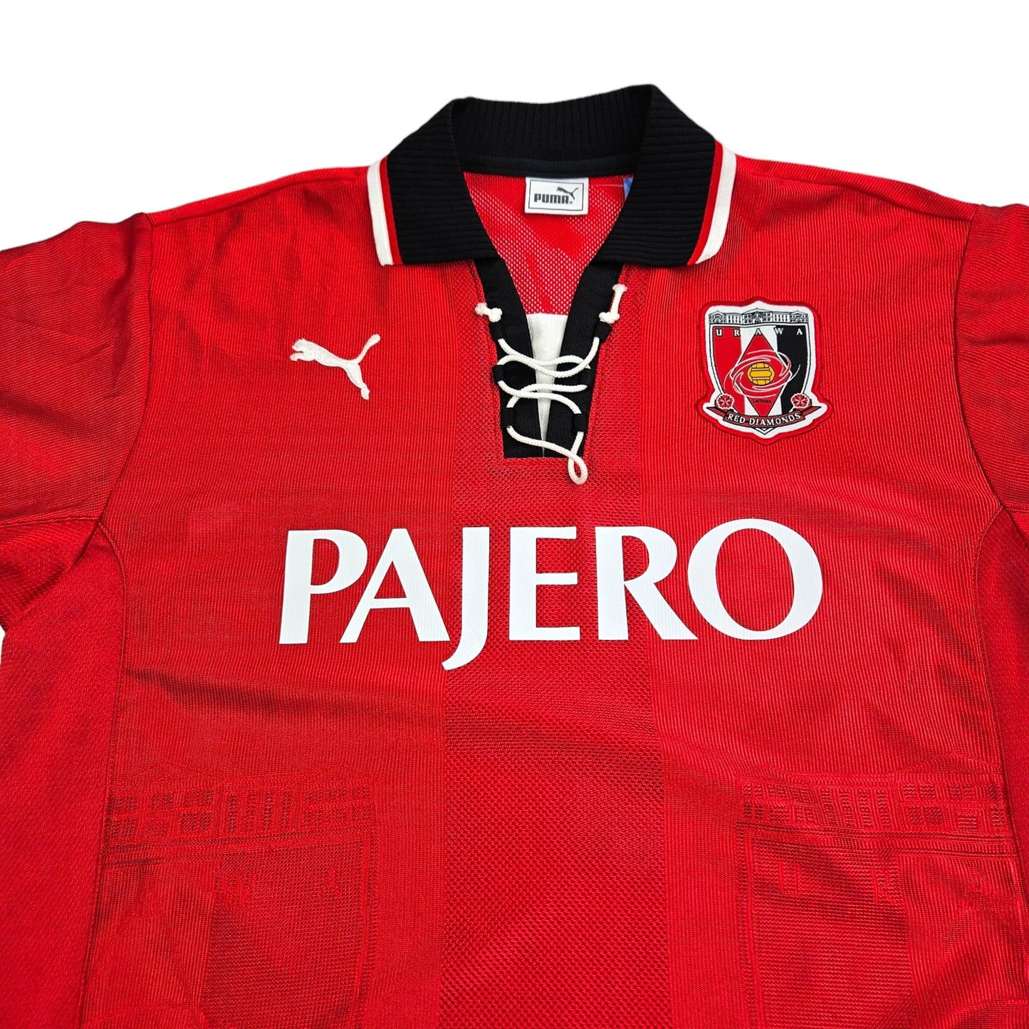 2001/02 Urawa Red Diamonds Home Football Shirt (M) Puma