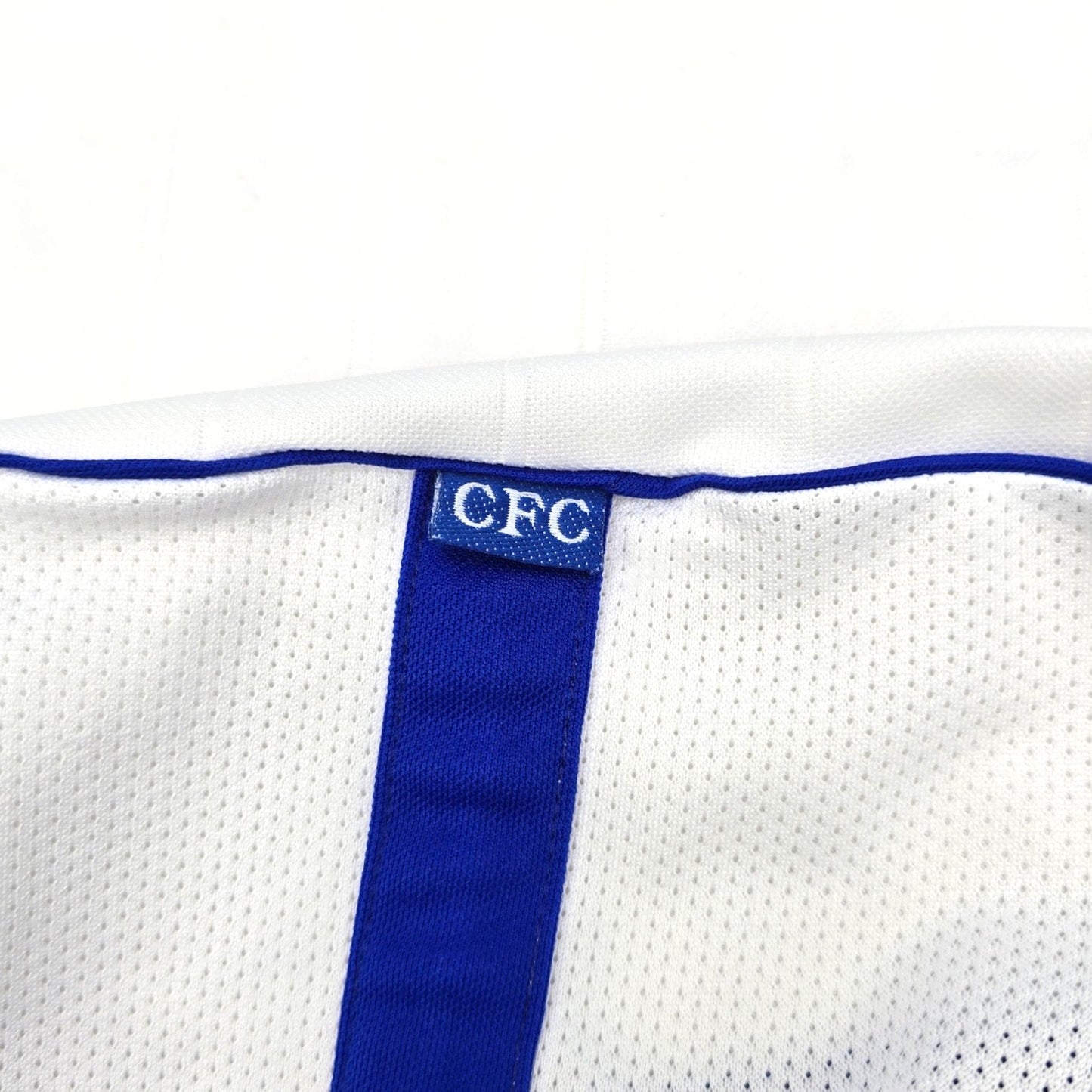 2001/03 Chelsea Away Football Shirt (L) Umbro