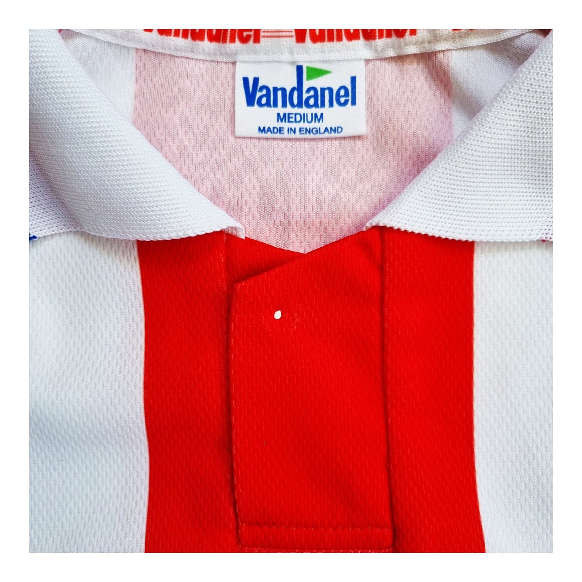 2001/03 Dagenham & Redbridge Home Football Shirt (M) Vandanel