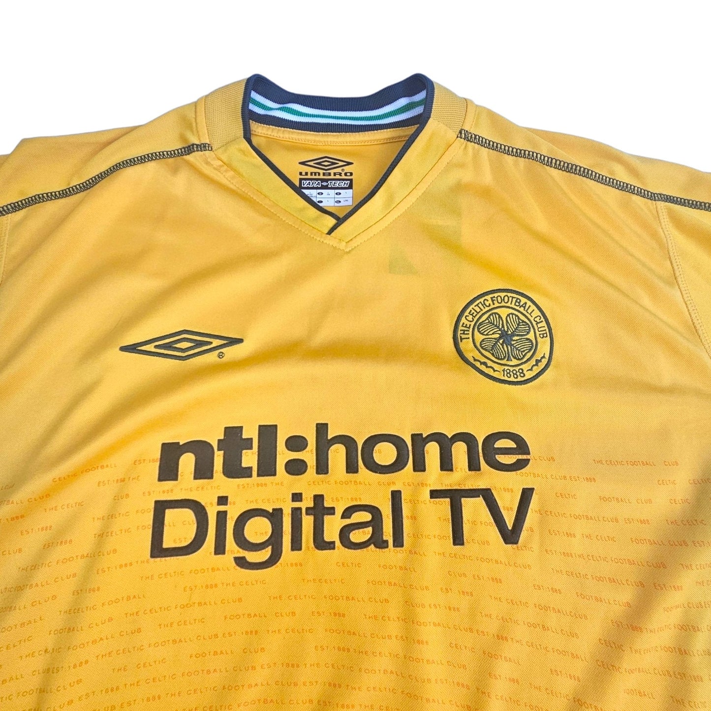 2002/03 Celtic Away Football Shirt (L) Umbro