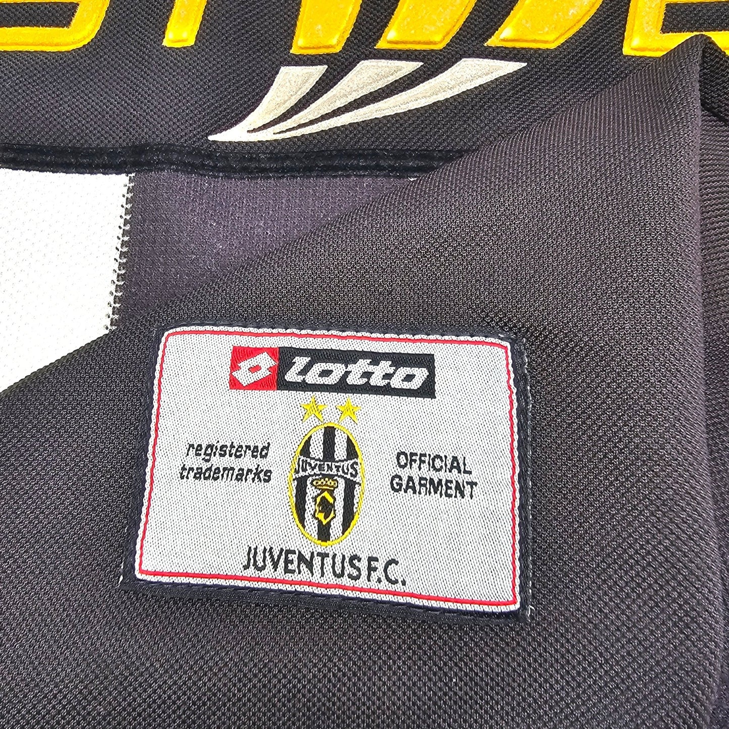 2002/03 Juventus Home Football Shirt (L) Lotto #11 Nedved