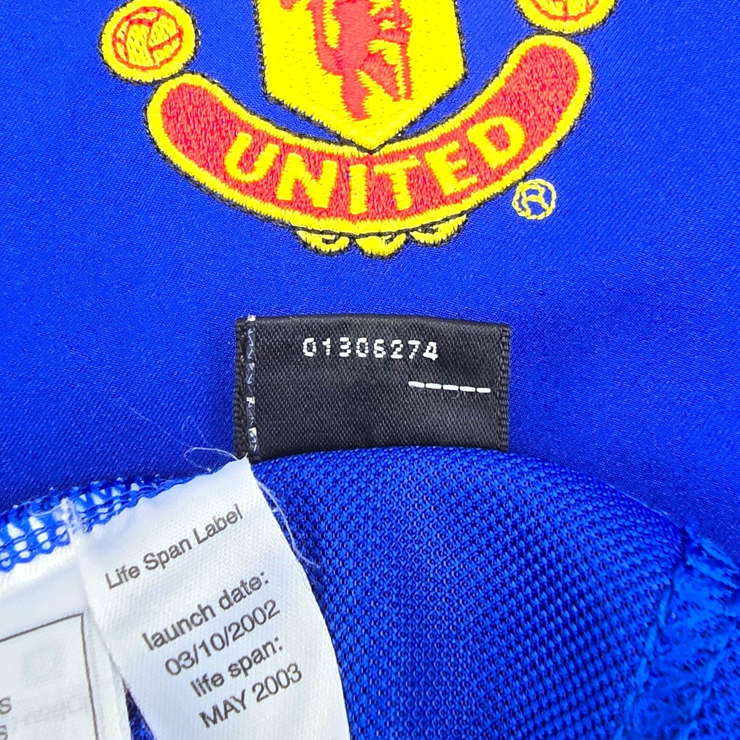 2002/03 Manchester United Third Football Shirt (M) Nike #7 Beckham