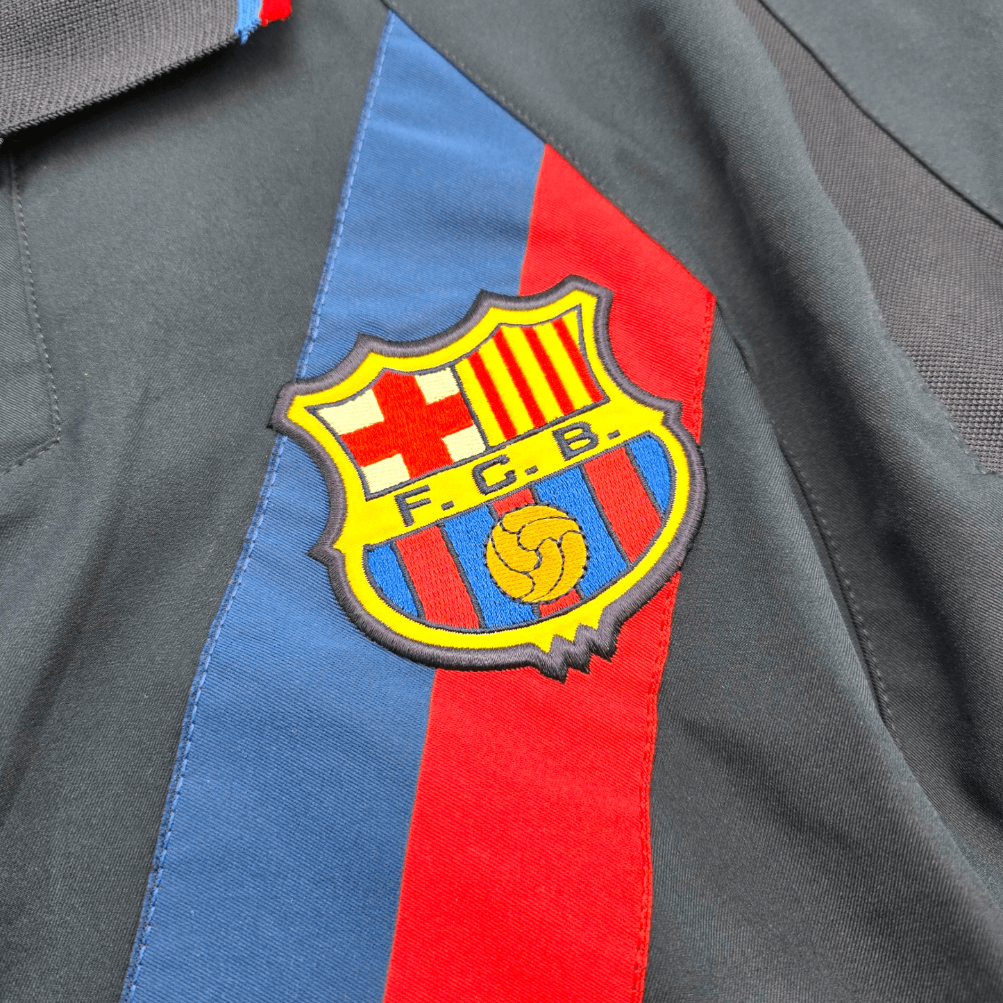2002/04 Barcelona Away Football Shirt (L) Nike #10 Riquelme