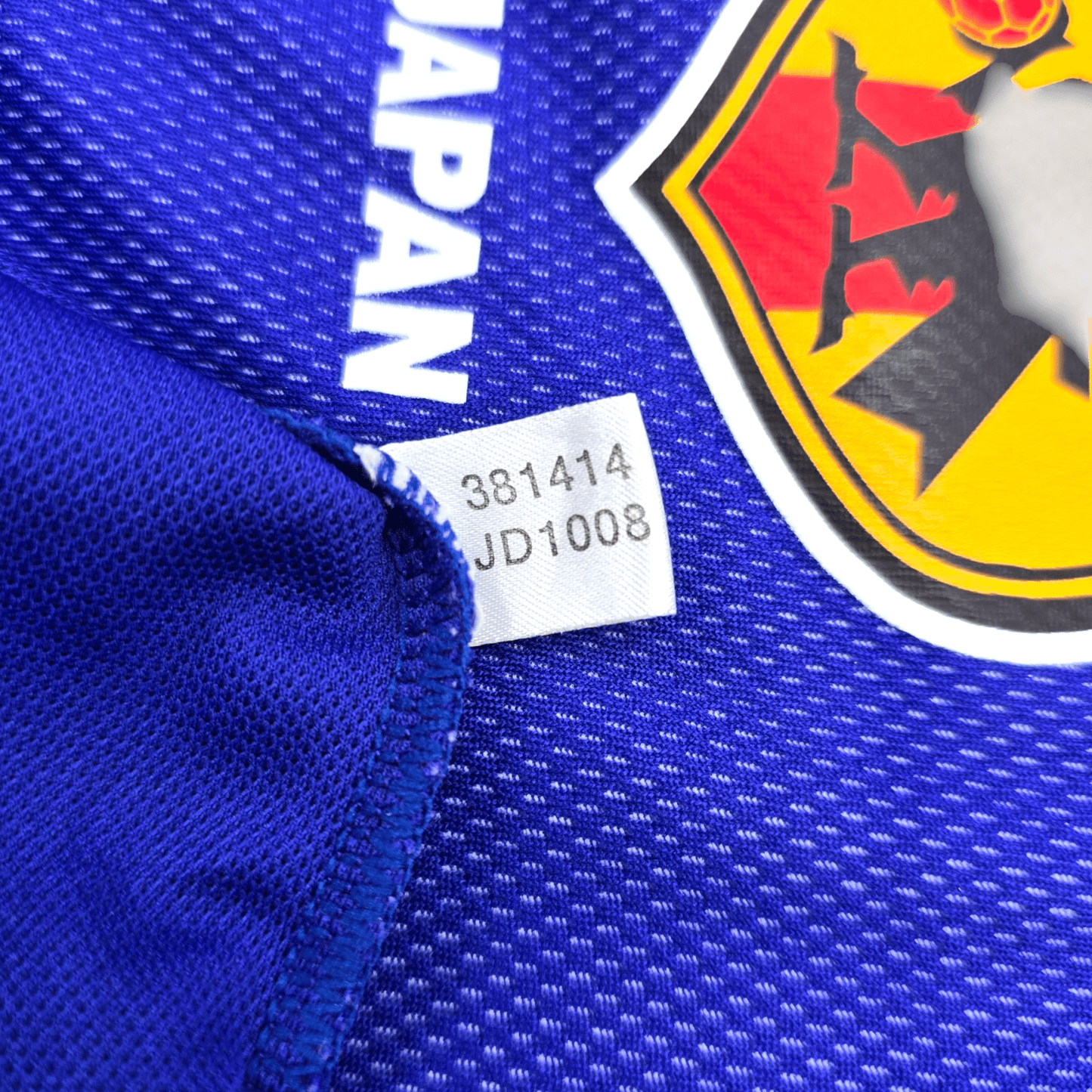 2002/04 Japan Home Football Shirt (L) Adidas #19 Ogasawara