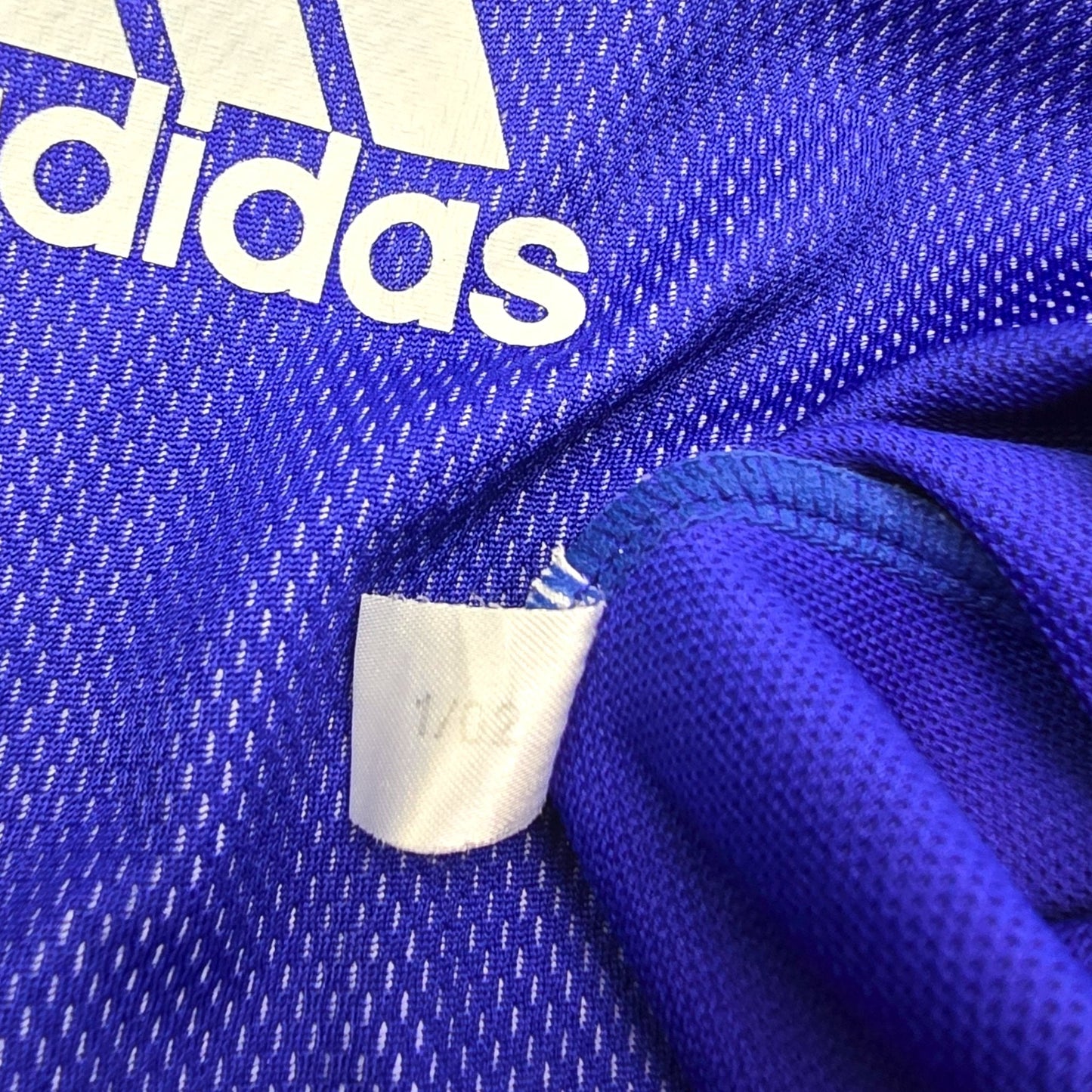 2002/04 Japan Home Football Shirt (L) Adidas #7 Nakata (WC2002)