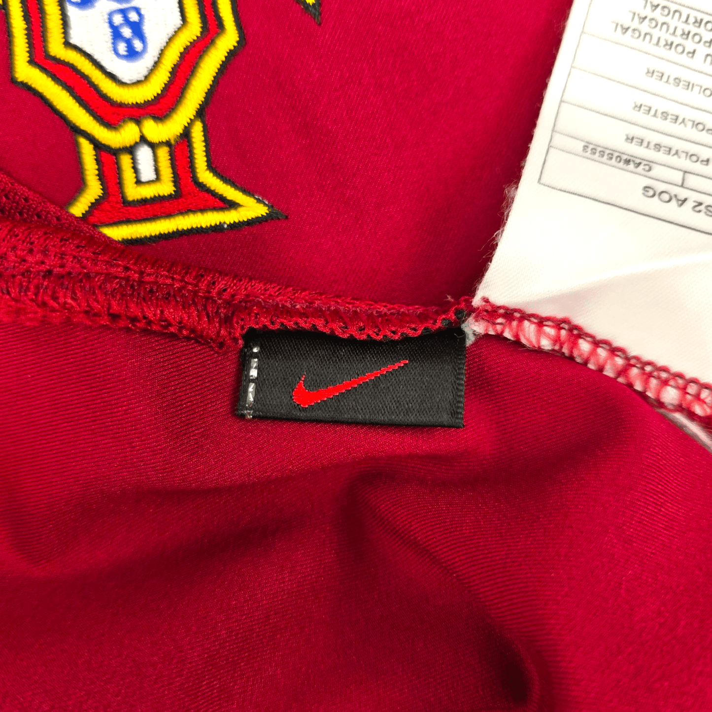 2002/04 Portugal Home Football Shirt (XL) Nike #11. C.Ronaldo