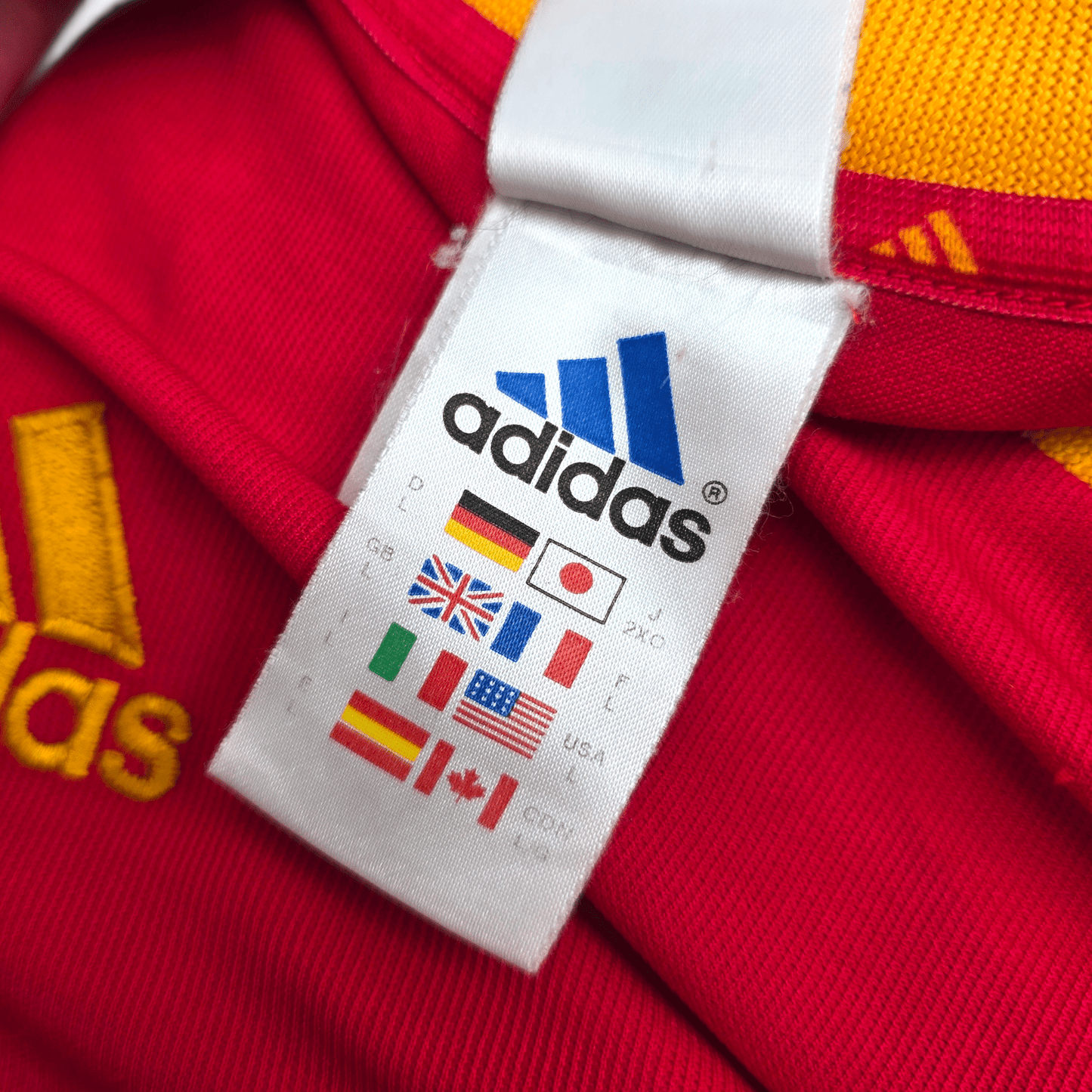 2002/04 Spain Home Football Shirt (L) Adidas #9 Morientes