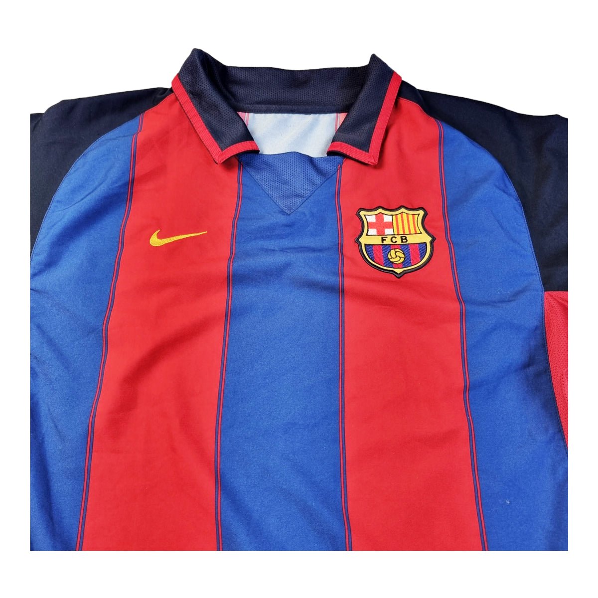 2003/04 Barcelona Home Football Shirt (L) Nike