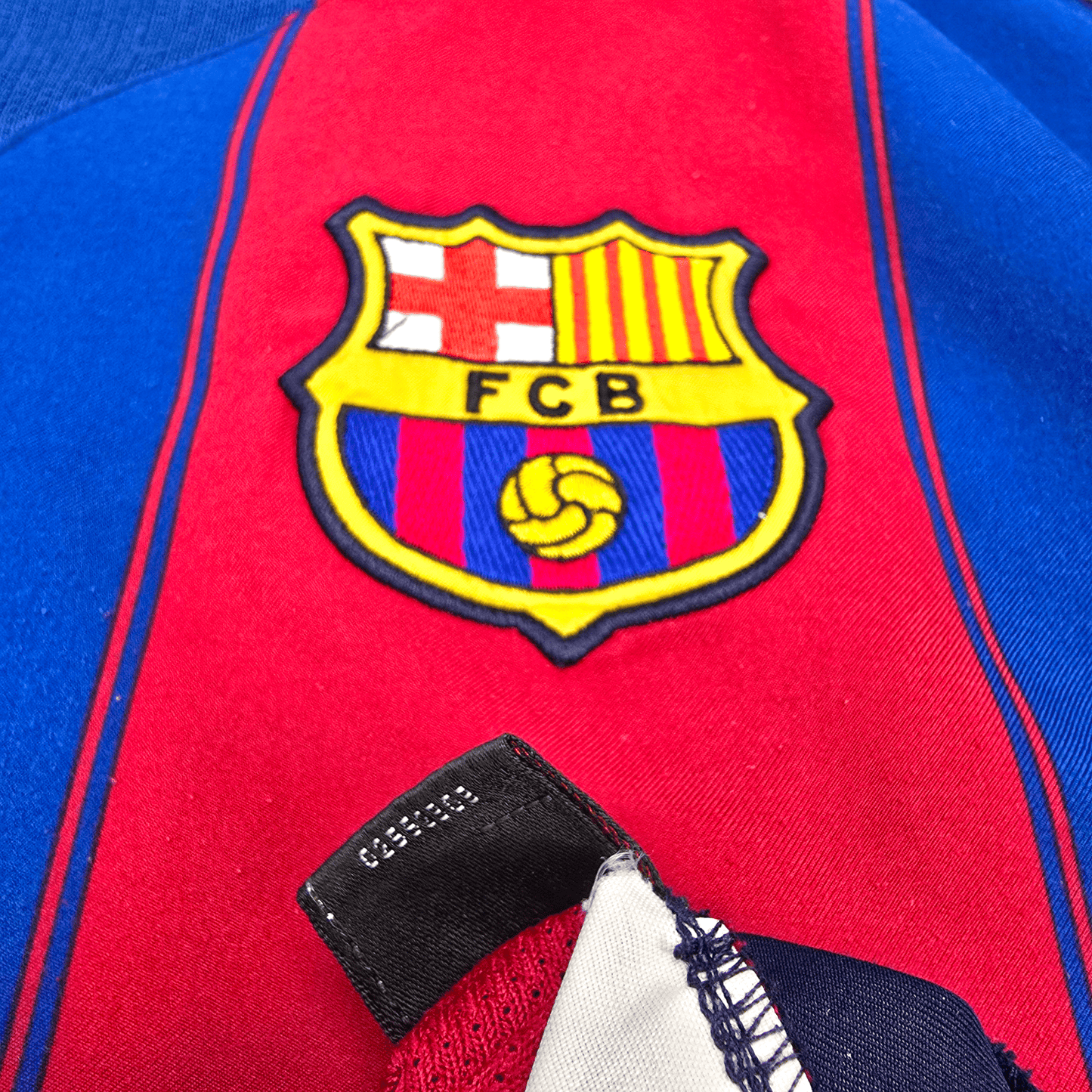 2003/04 Barcelona Home Football Shirt (M) Nike #10 Ronaldinho
