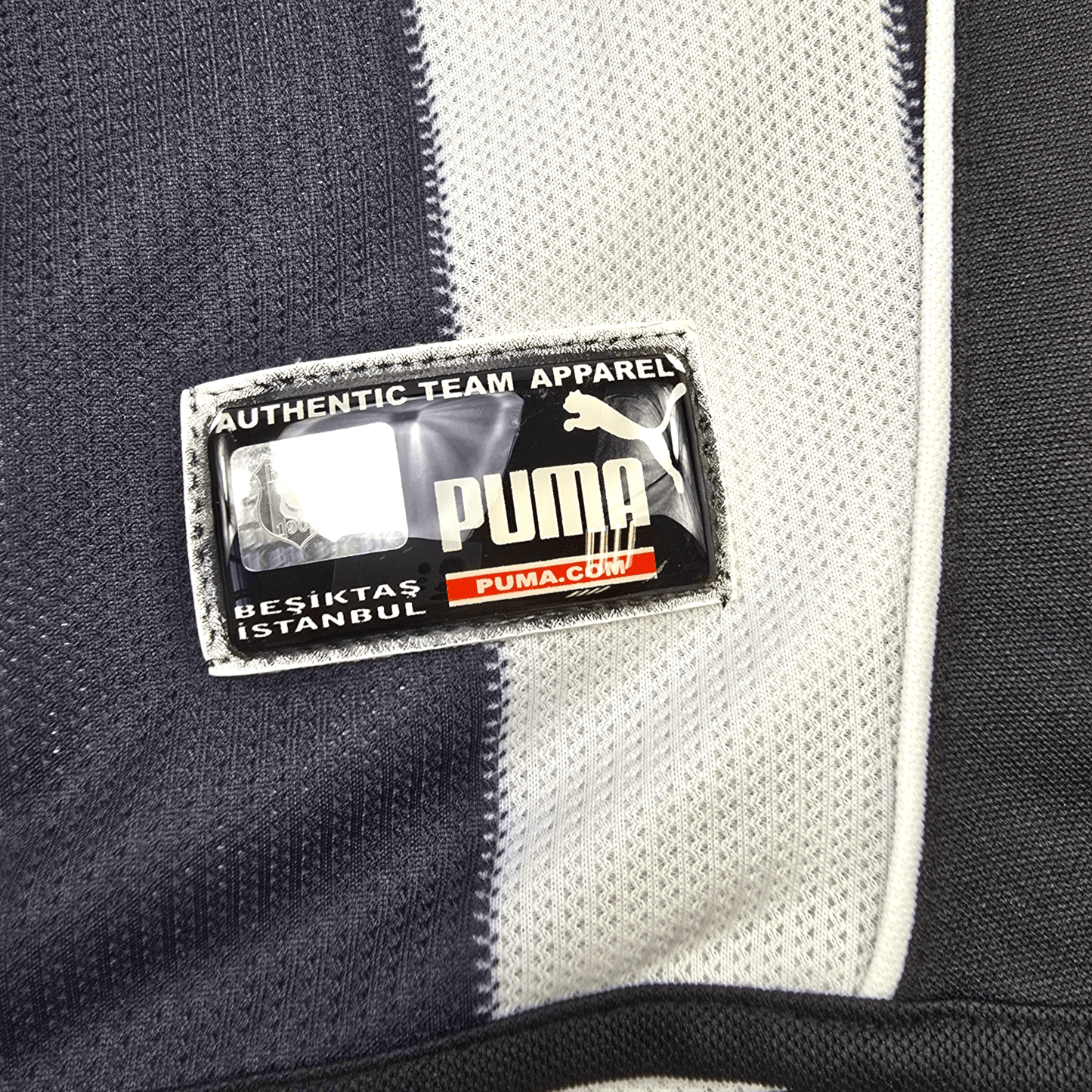 2003/04 Besiktas Away Football Shirt (XL) Puma