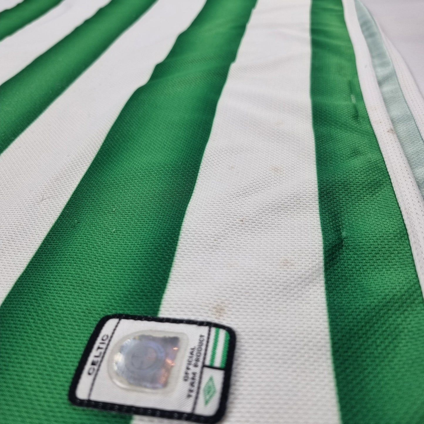 2003/04 Celtic Home Football Shirt (L) Umbro #7 Larsson