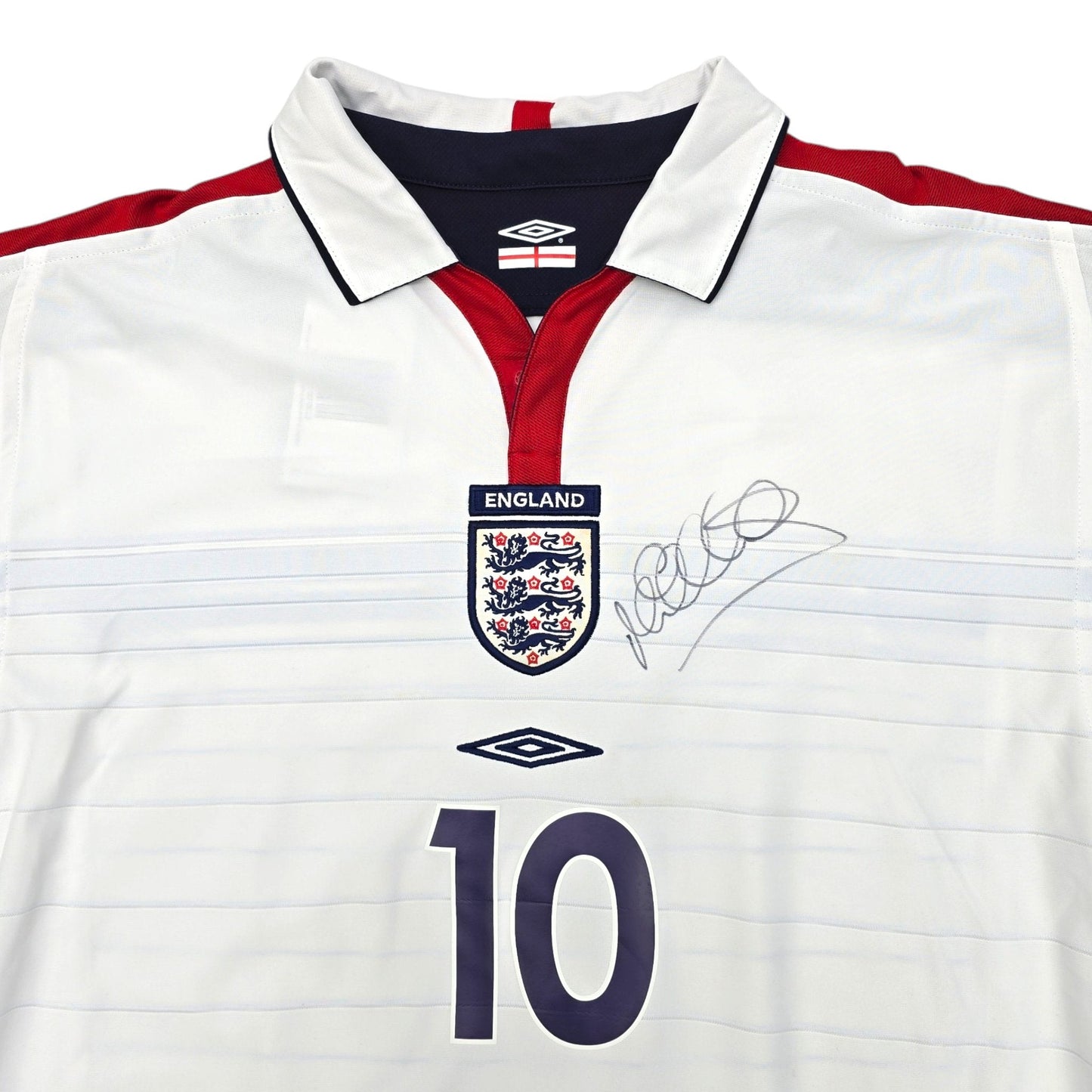 2003/05 England Home Football Shirt (M) Umbro #10 Owen (Signed by player)