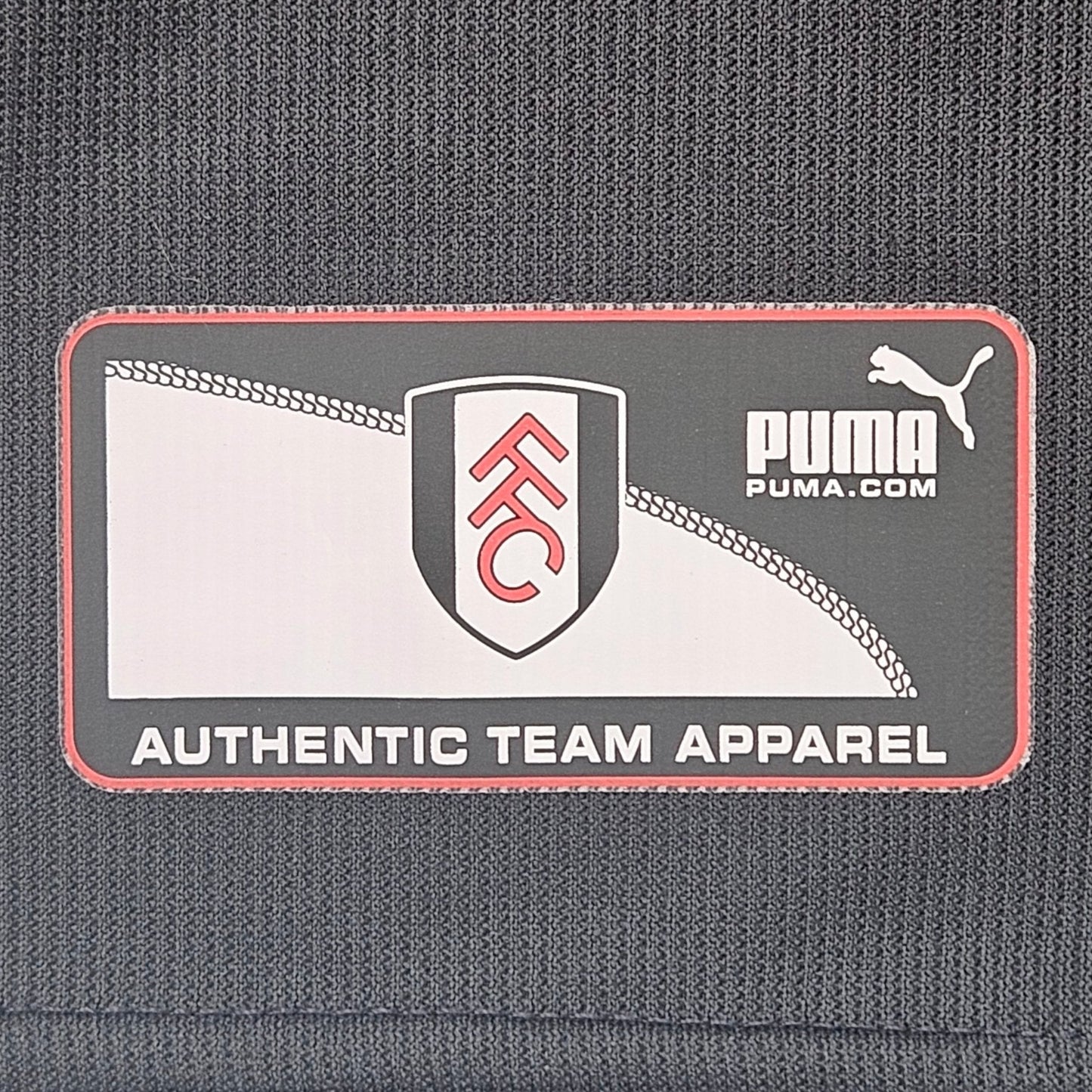 2003/04 Fulham Away Football Shirt (XL) Puma # 15 Halyes