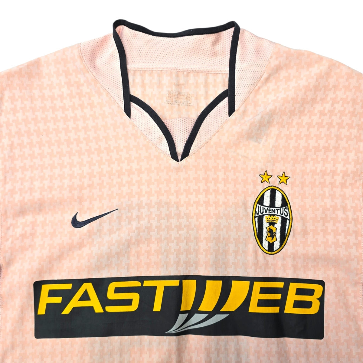 2003/04 Juventus Away Football Shirt (S) Nike #19 (Zambrotta)