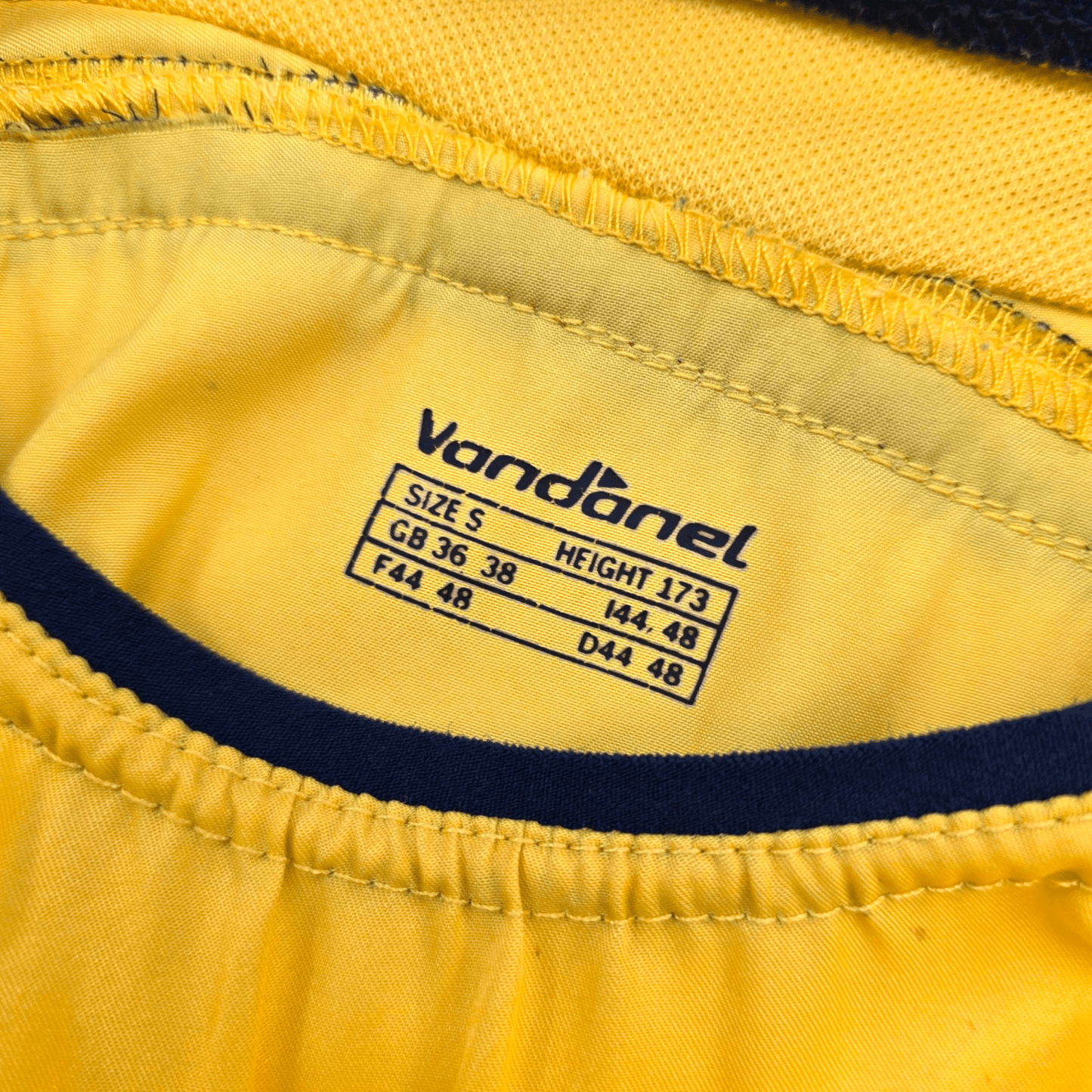 2003/04 Port Vale Away Football Shirt (S) Vandanel
