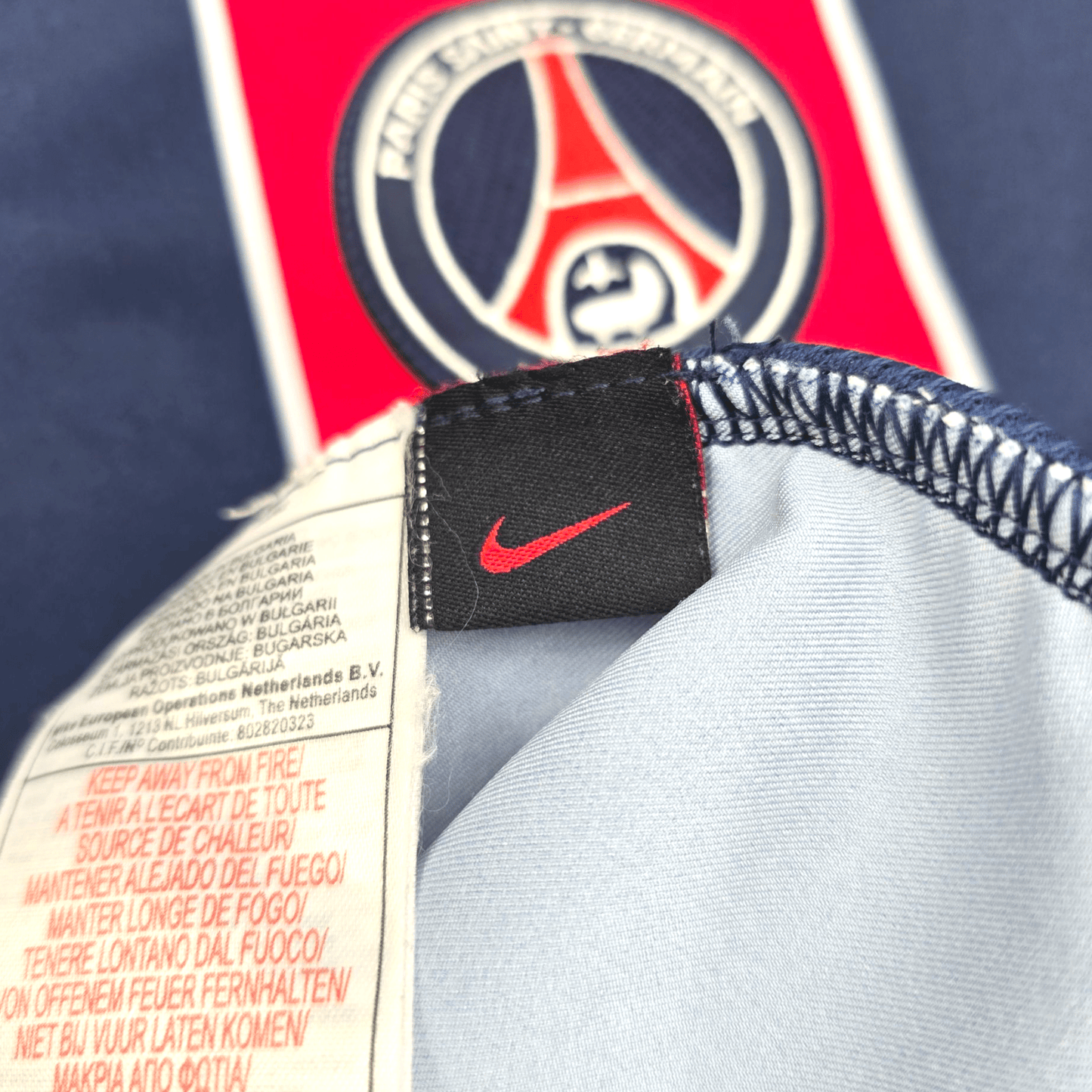 2003/04 PSG Home Football Shirt (M) Nike #9 Pauleta