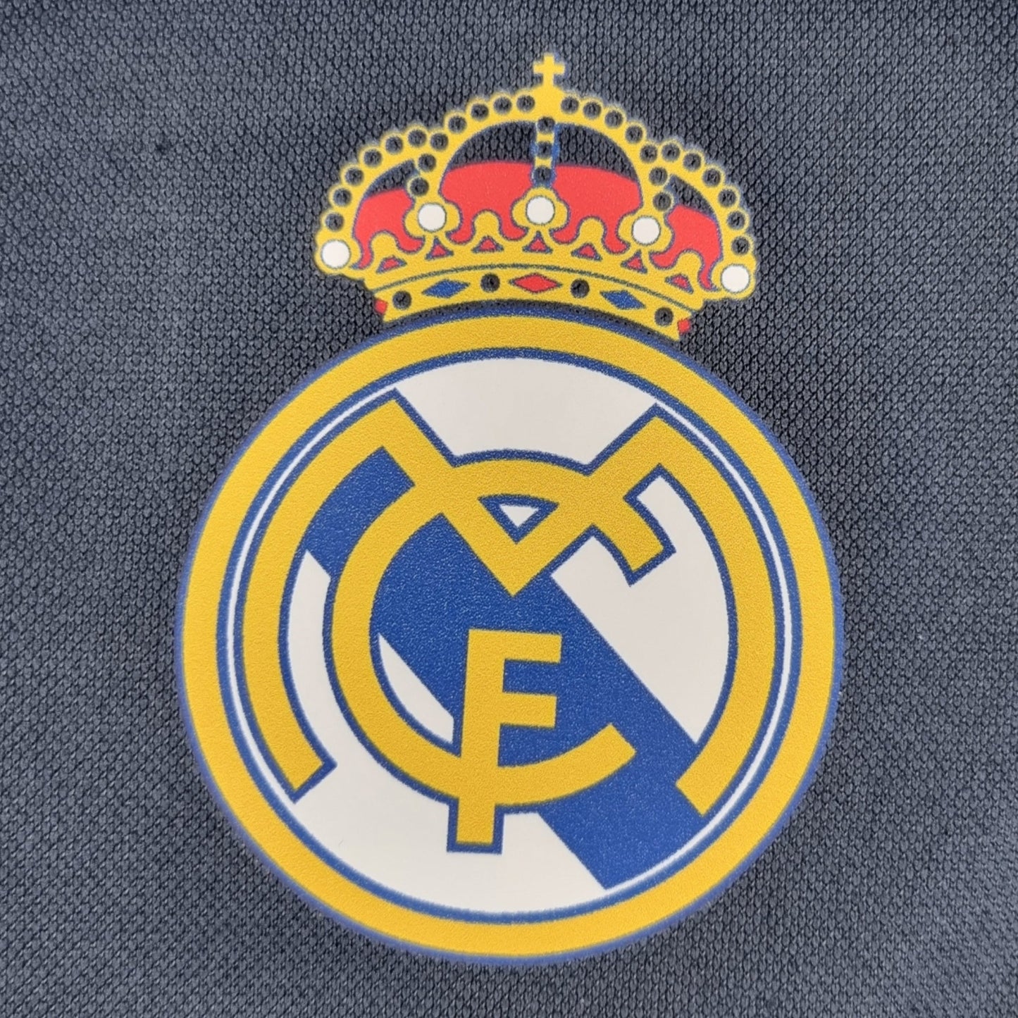 2003/04 Real Madrid Away Football Shirt (L) Adidas #5 Zidane