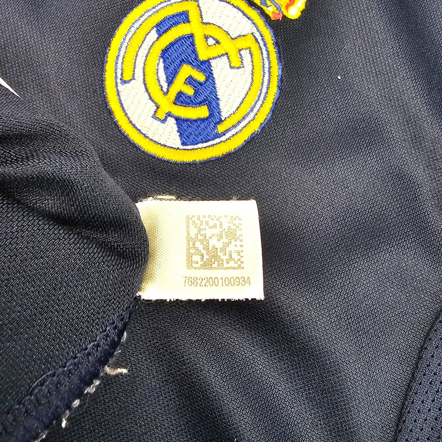 2003/04 Real Madrid Away Football Shirt (L) Adidas #7 Raul