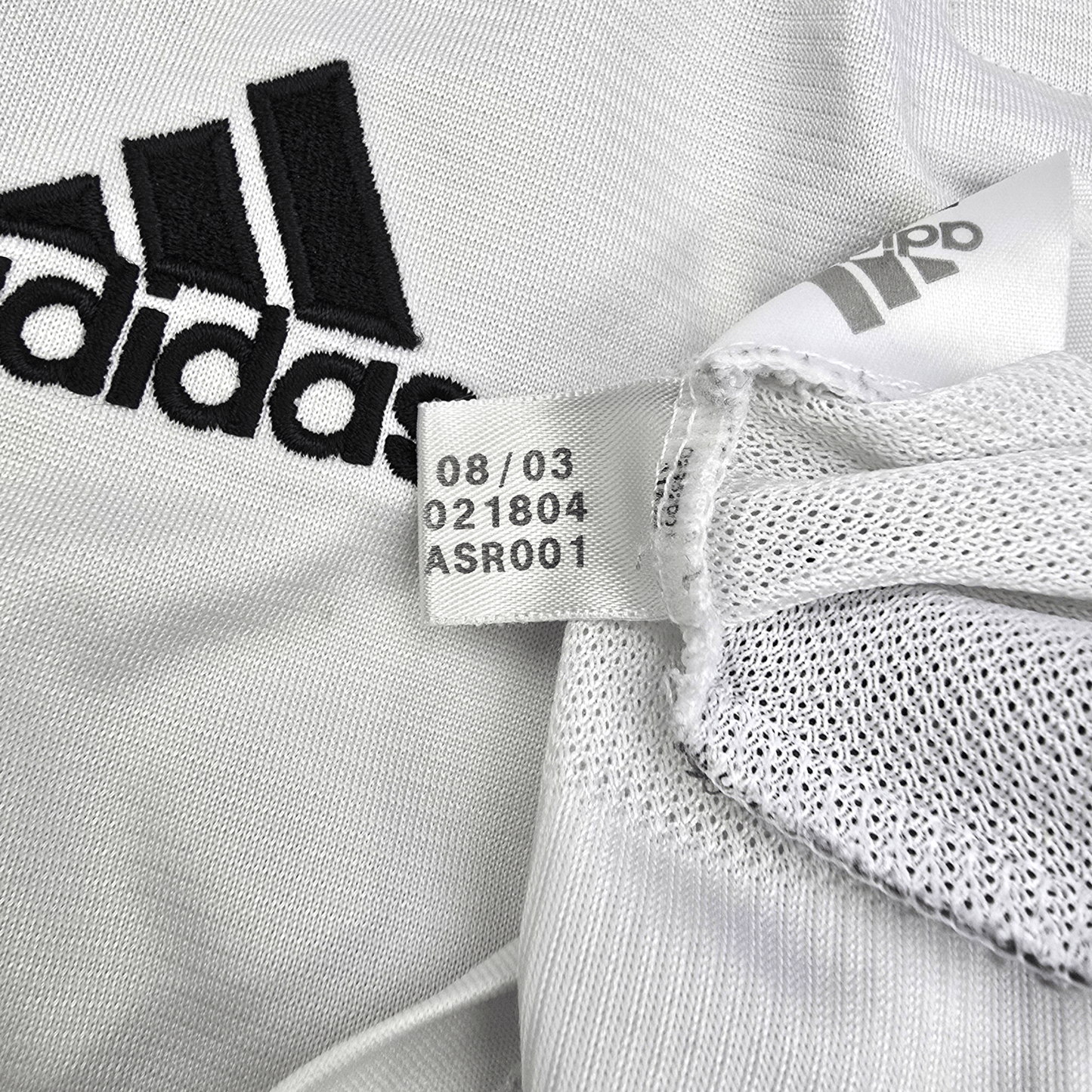 2003/04 Real Madrid Home Football Shirt (S) Adidas #23 Beckham