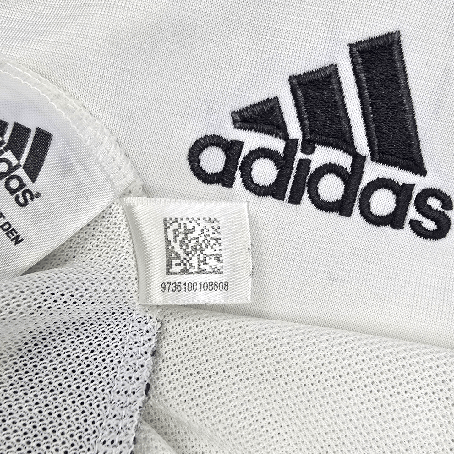2003/04 Real Madrid Home Football Shirt (XL) Adidas #23 Beckham