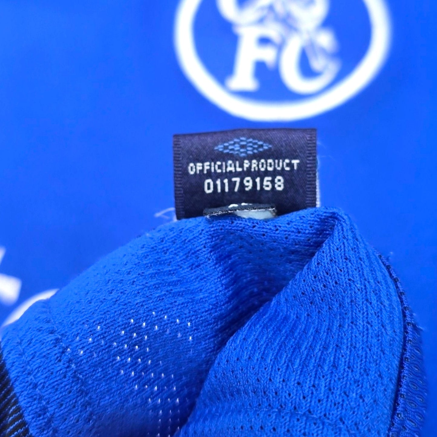 2003/05 Chelsea Home Football Shirt (XL) Umbro #30 Gronkjaer