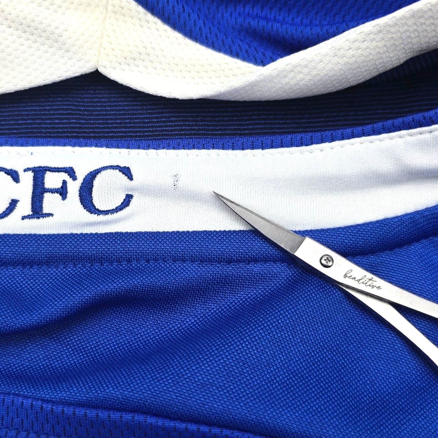 2003/05 Chelsea Home Football Shirt (XL) Umbro #30 Gronkjaer
