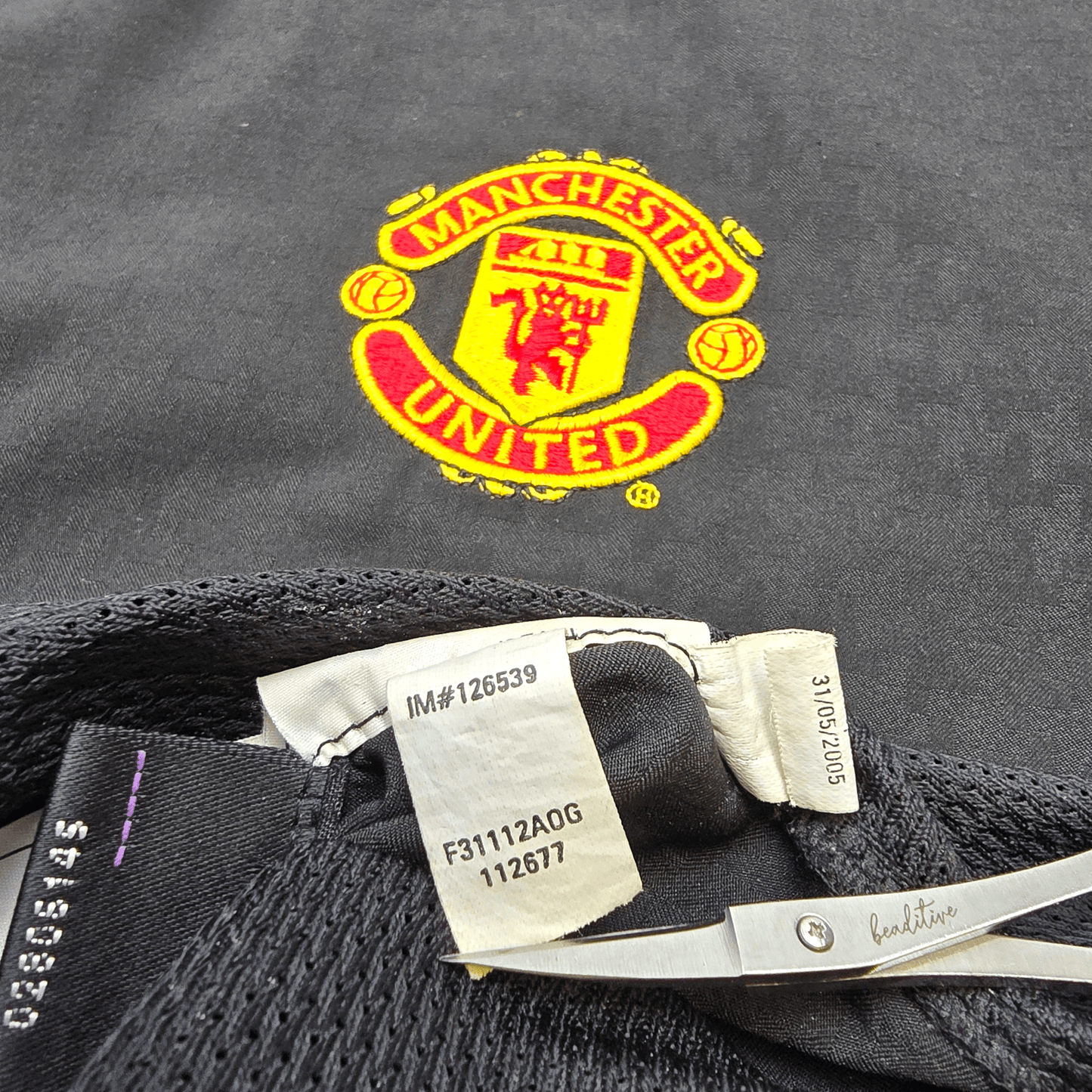 2003/05 Manchester United Away Football Shirt (L) Nike #16 Keane