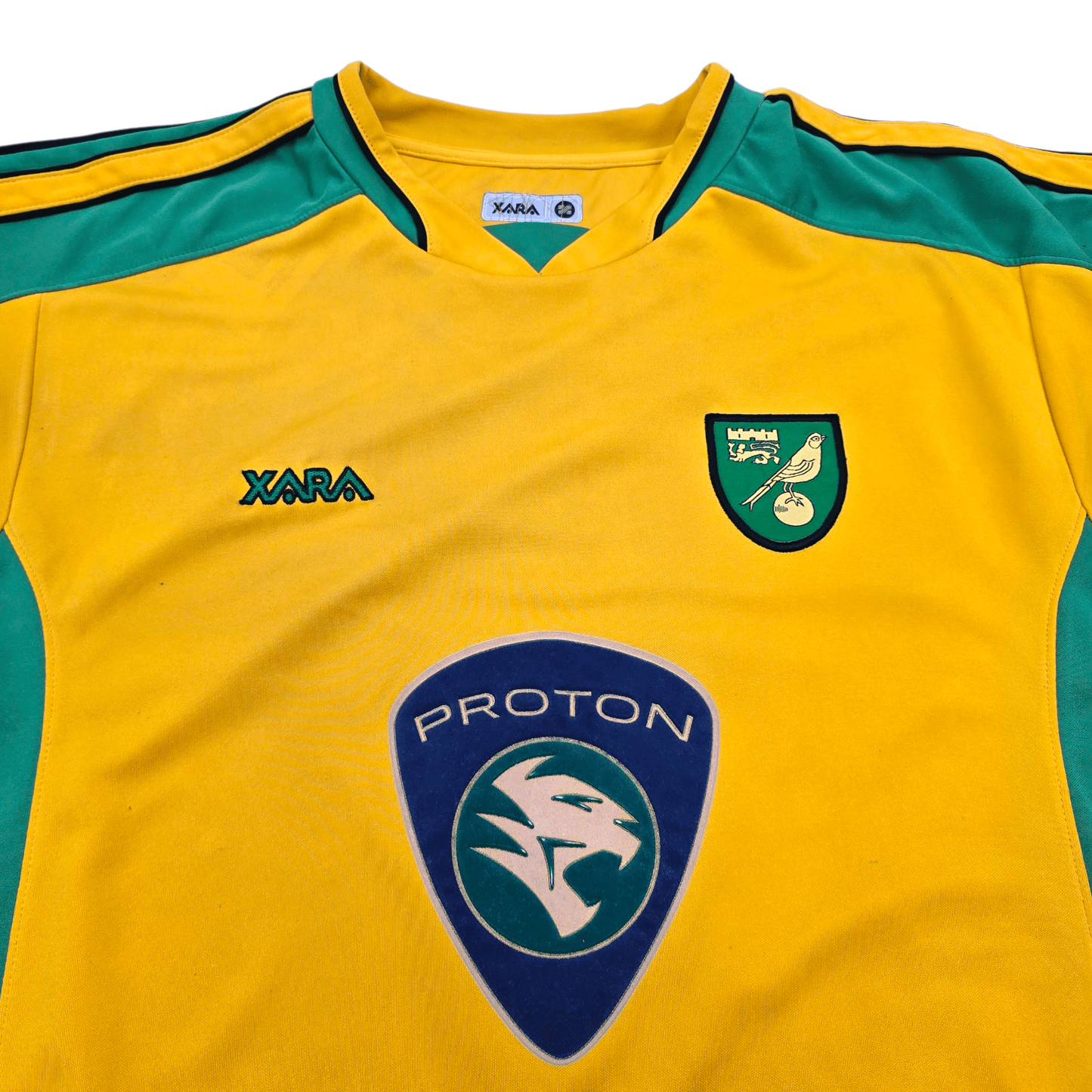 2003/05 Norwich City Home Football Shirt (M) Xara