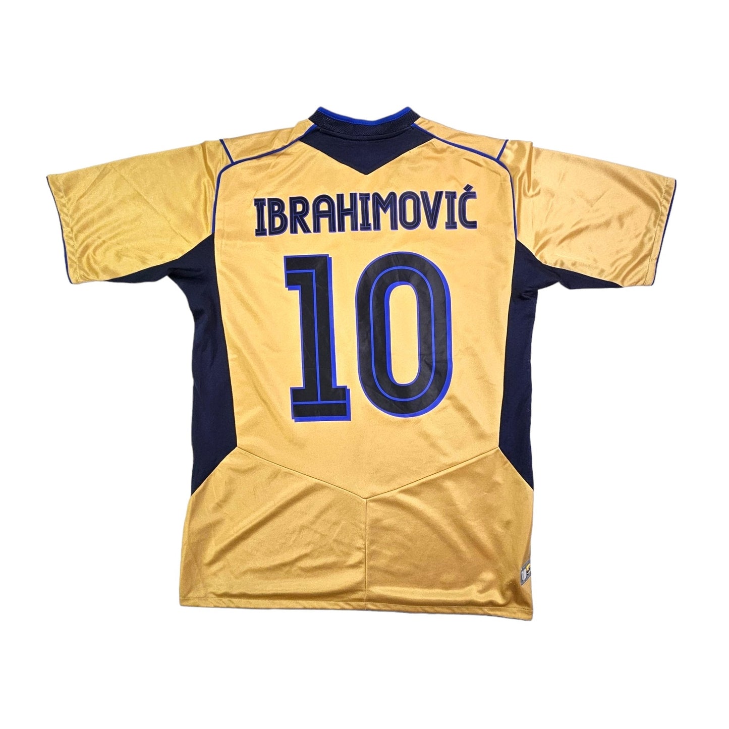 2004 Sweden Third Football Shirt (L) Umbro #10 Ibrahimovic (Centenary)